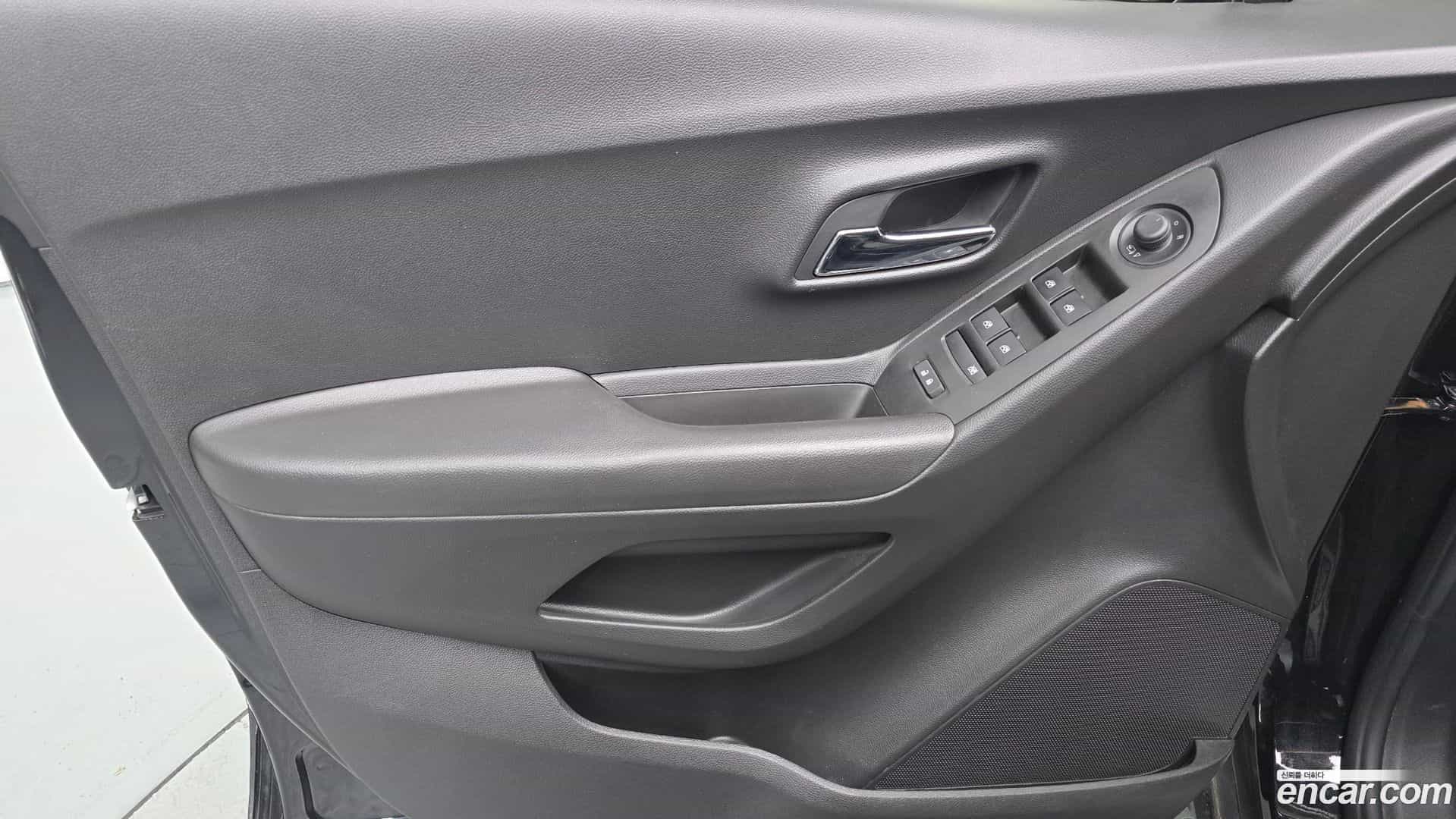 Trax Chevrolet 2018.7-INNER-035