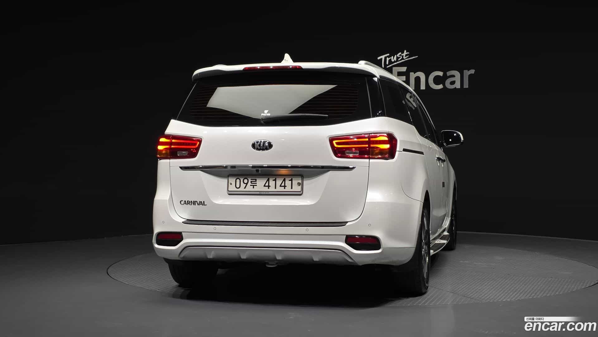 Canival Kia 2018.2-OUTER-004