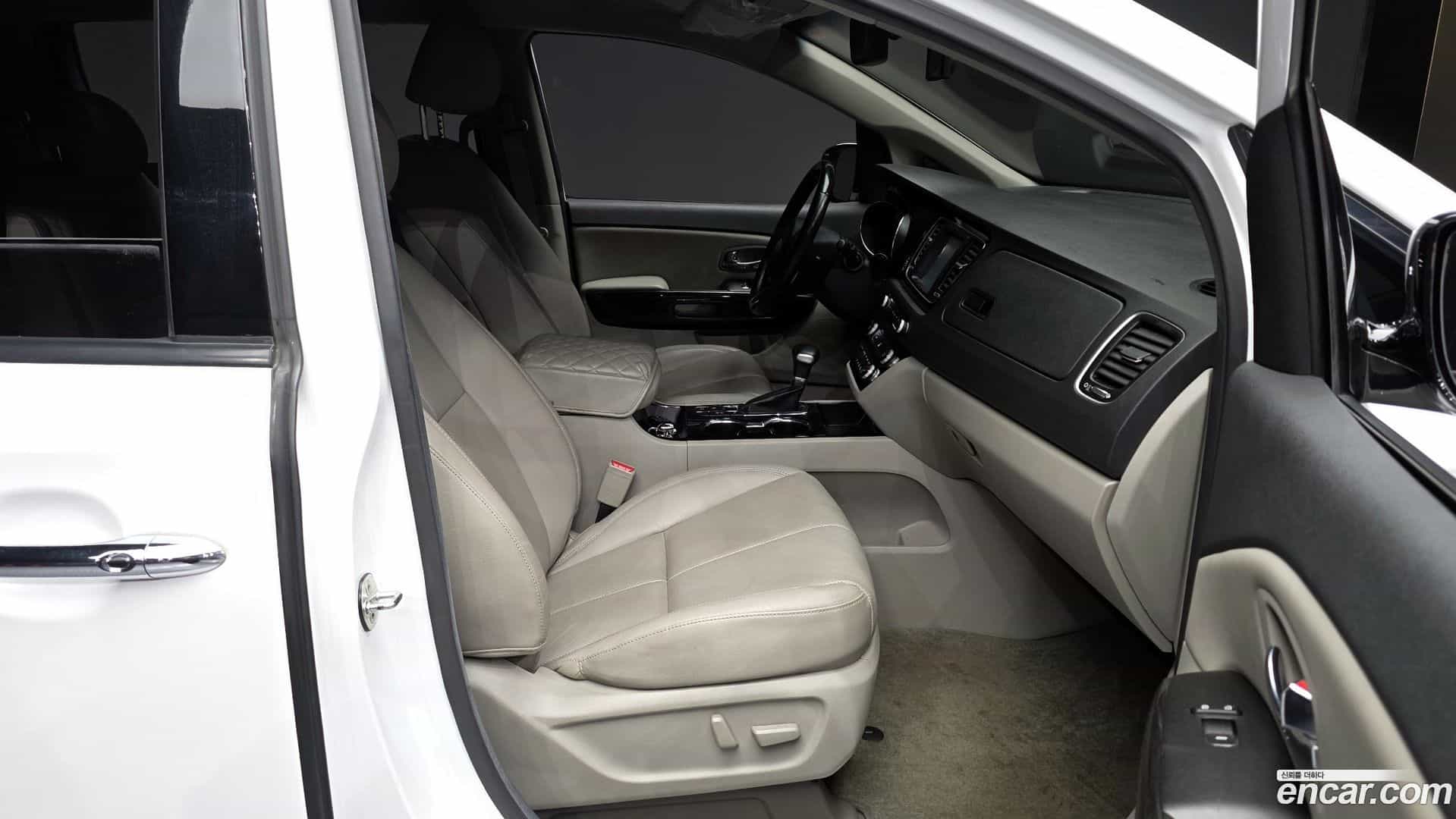 Canival Kia 2018.2-OPTION-015