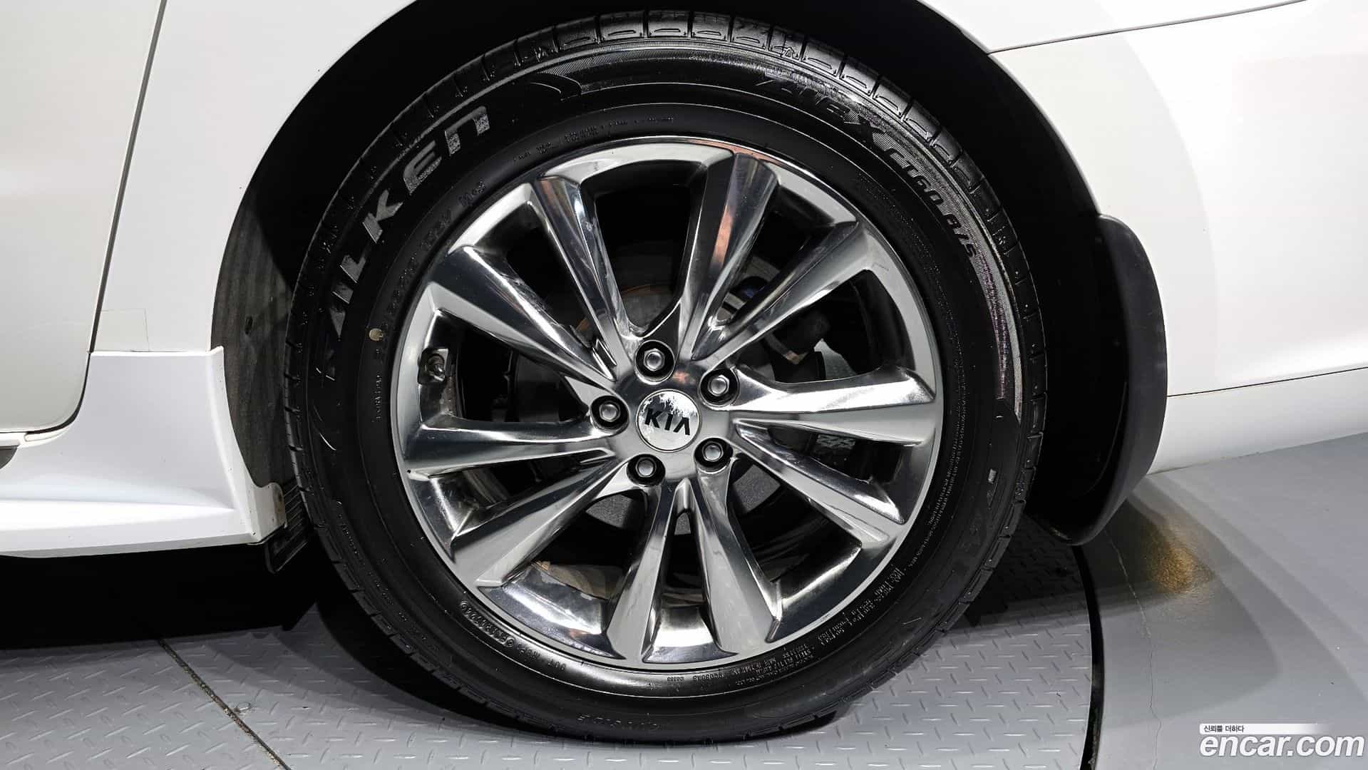 Canival Kia 2018.2-OUTER-031
