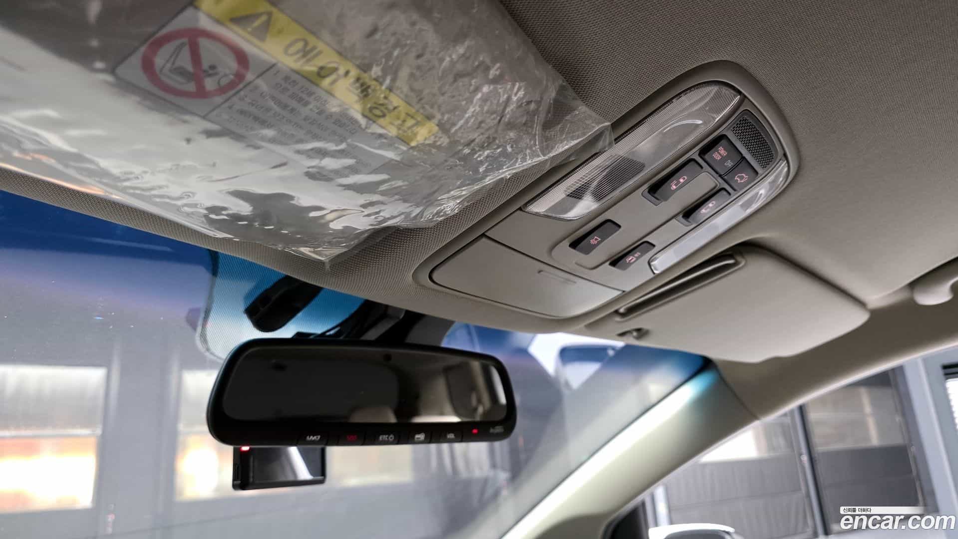 Canival Kia 2018.2-OPTION-044