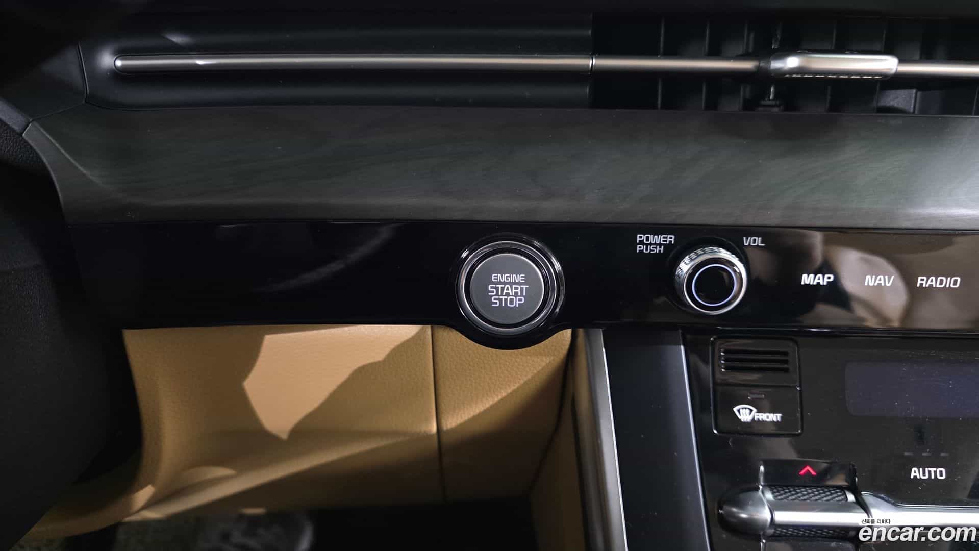 Canival Kia 2021.2-OPTION-041