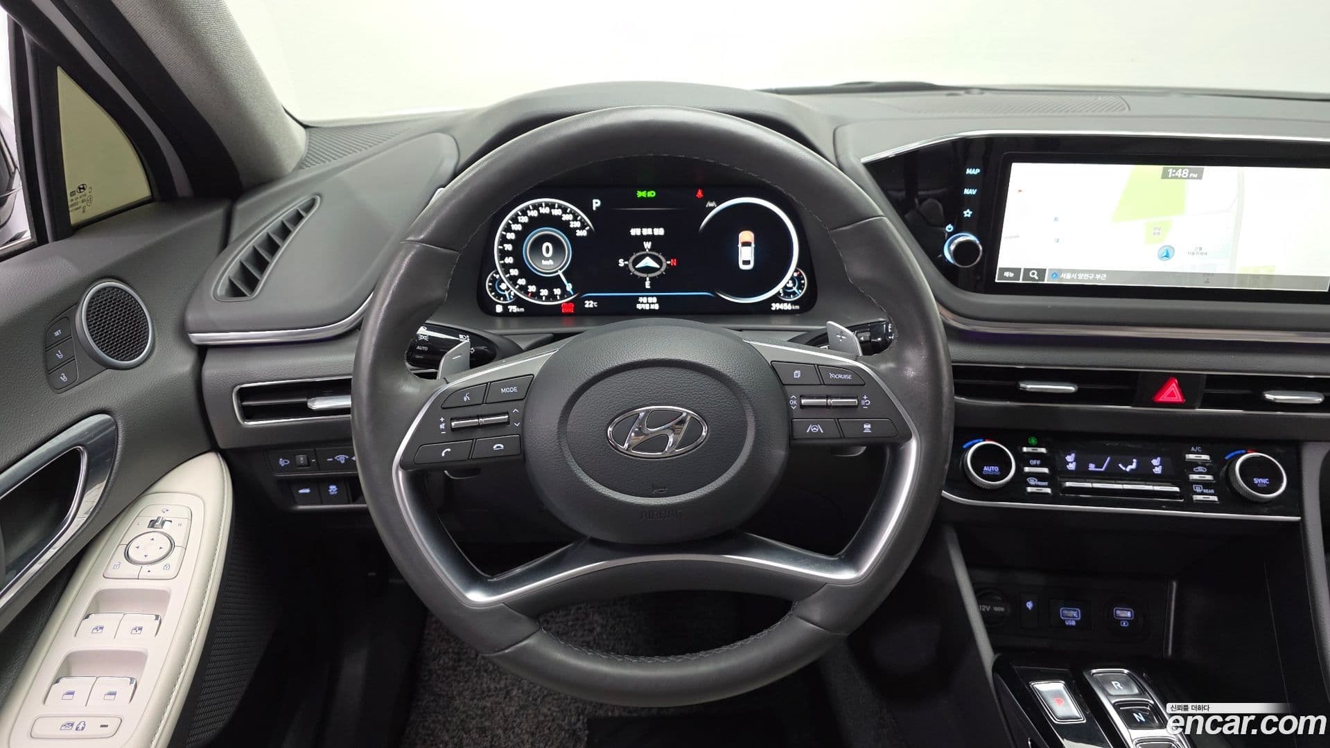 Main__Slider__Photo:Sonata Hyundai 2022.8-13
