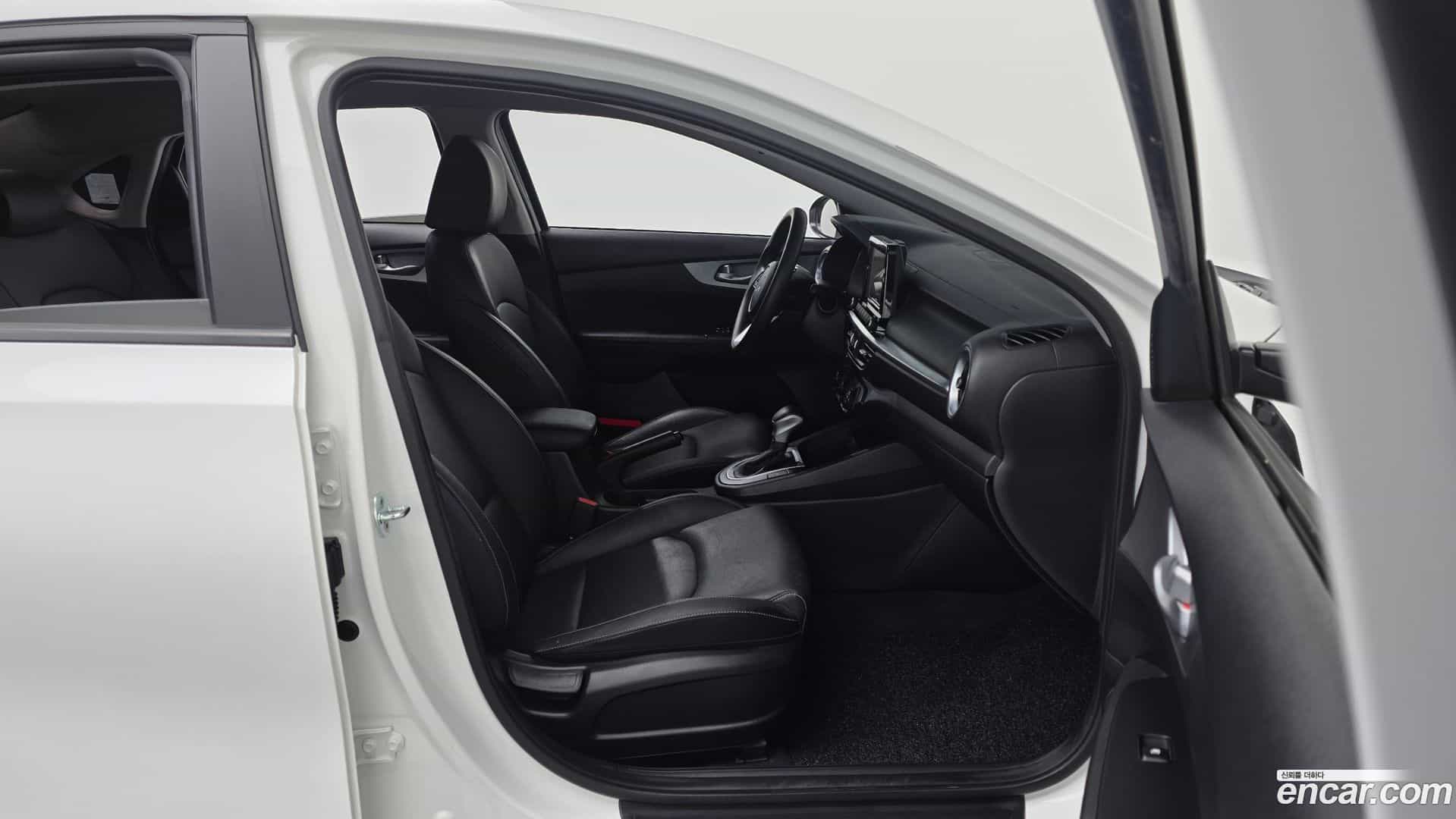 K3 Kia 2022.2-INNER-036