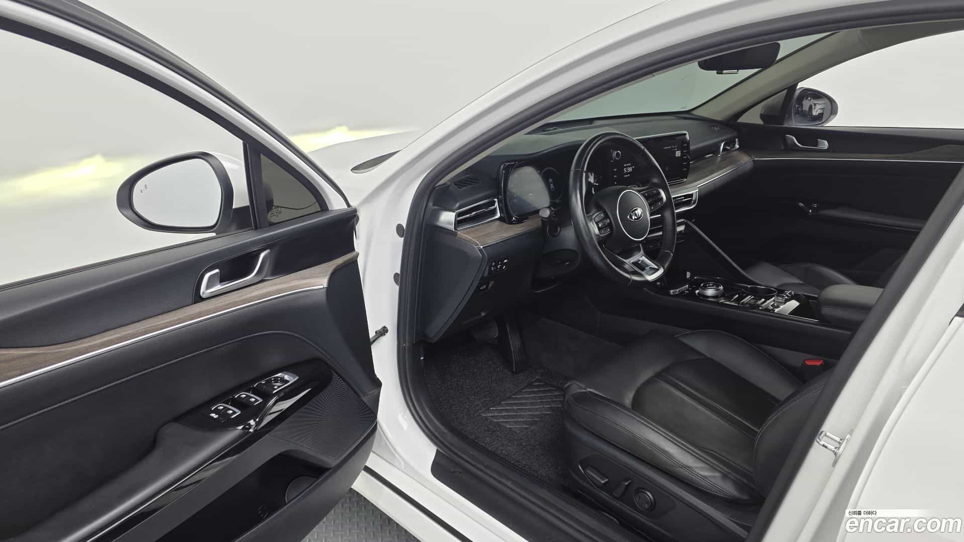 K5 Kia 2021.4-INNER-010