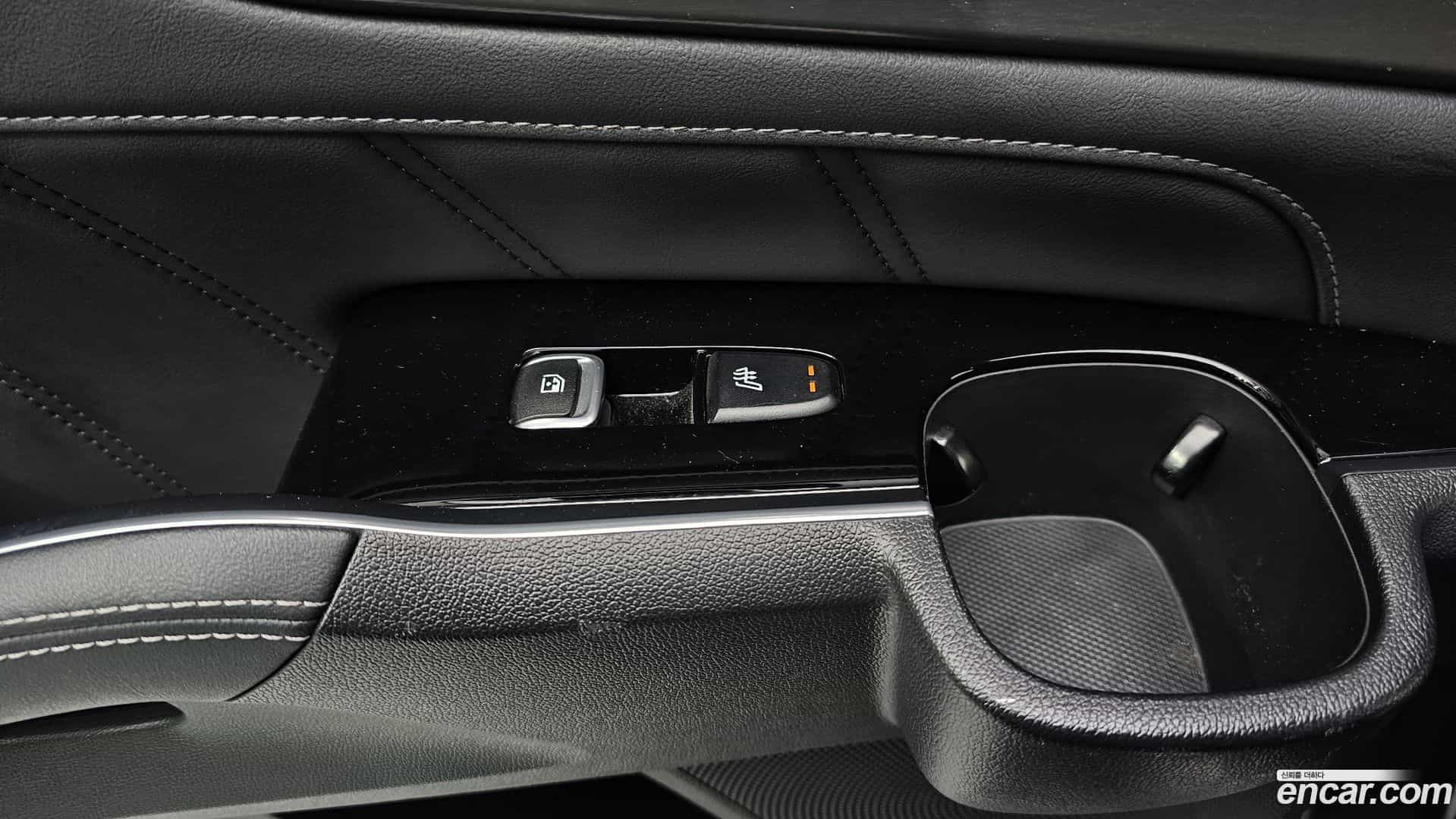 Sorento Kia 2020.4-OPTION-023