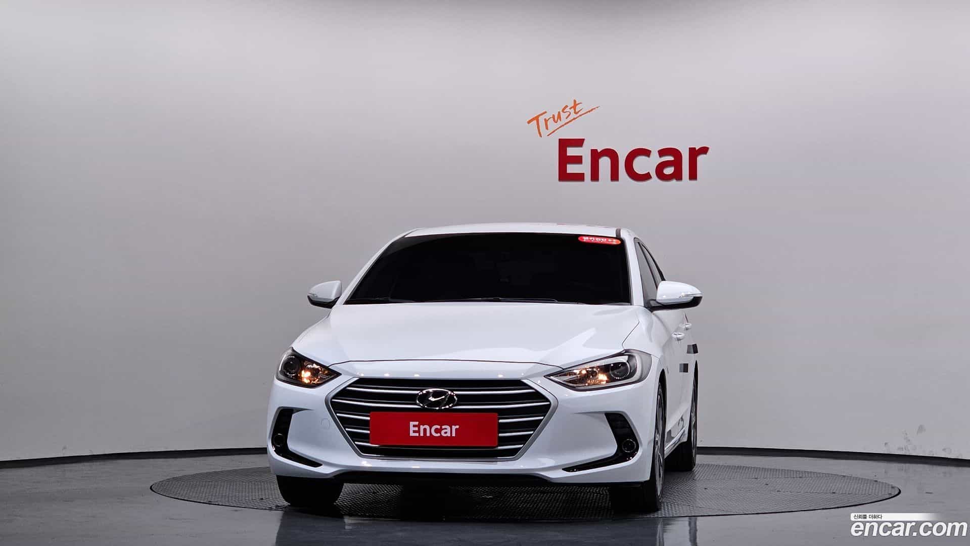 AVANTE Hyundai 2018.4-OUTER-003