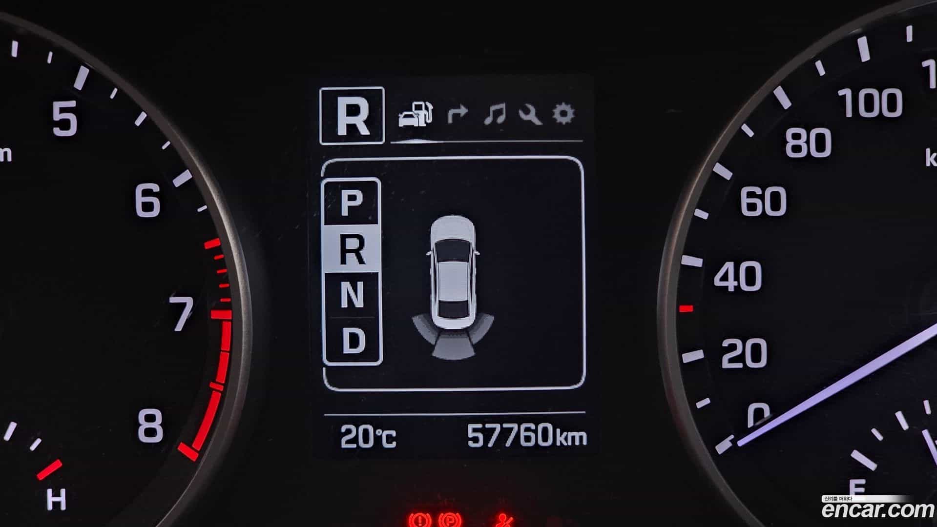 AVANTE Hyundai 2018.4-OPTION-022