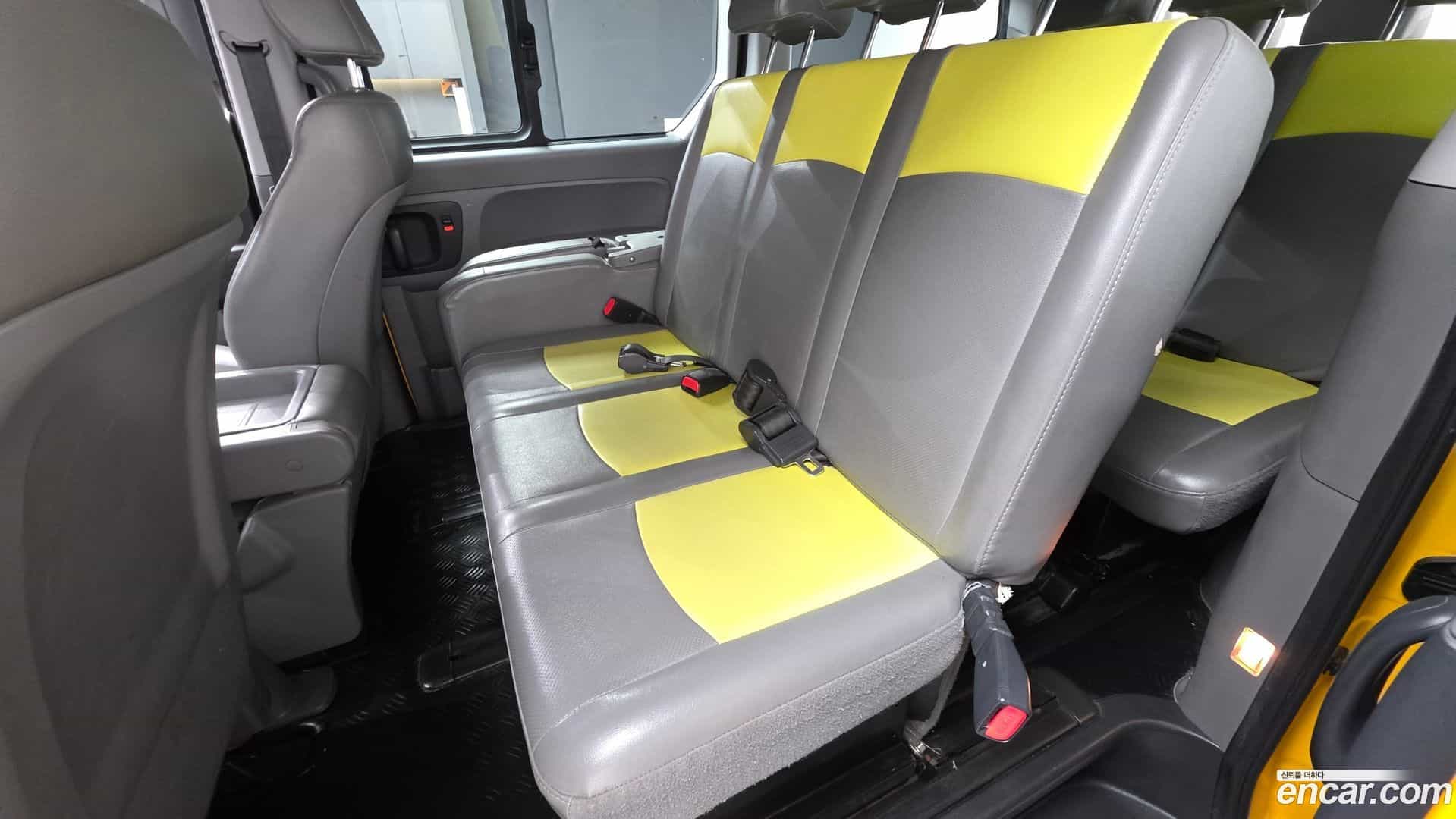 Starex Hyundai 2017.5-INNER-035