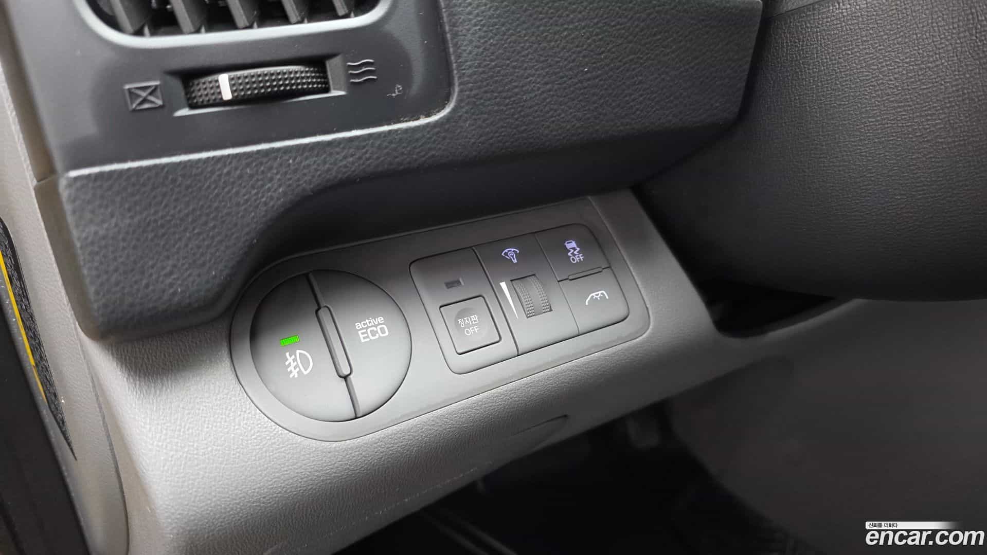 Starex Hyundai 2017.5-OPTION-040