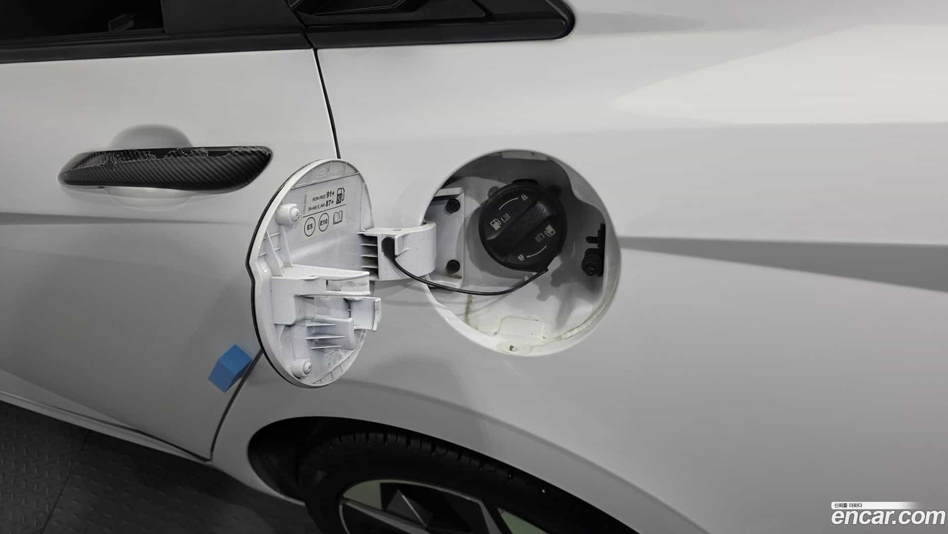 AVANTE Hyundai 2021.3-OPTION-041