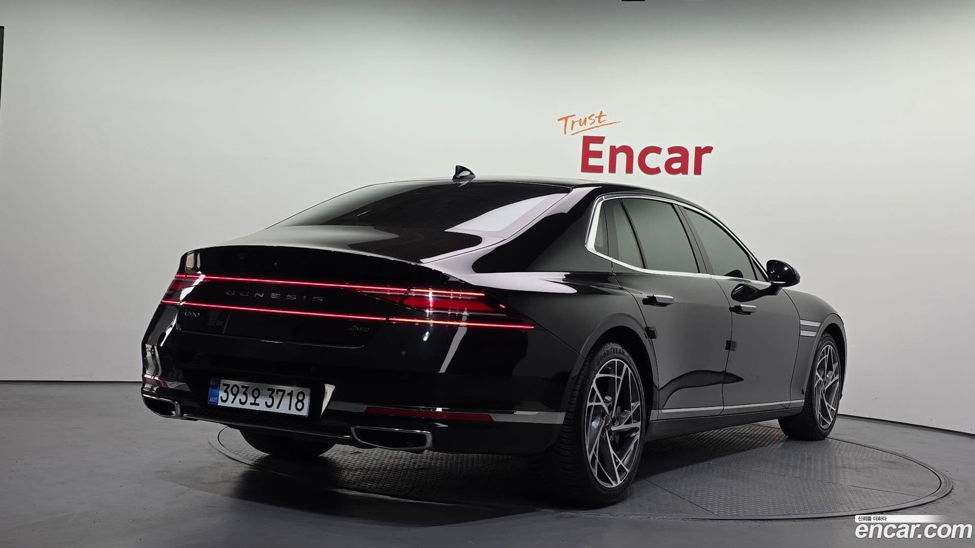 Main__Slider__Photo:G90 Genesis 2022.5-1