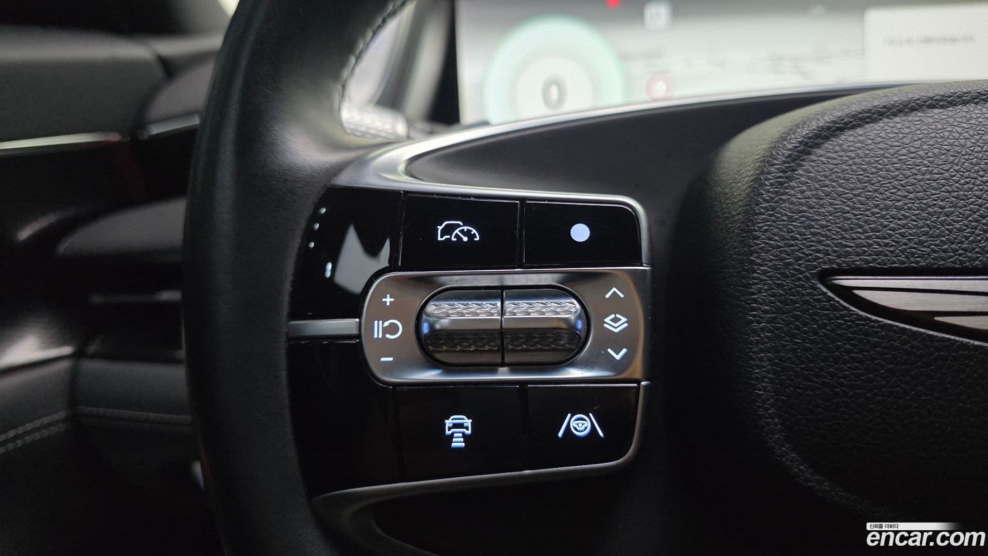 Main__Slider__Photo:G90 Genesis 2022.5-15