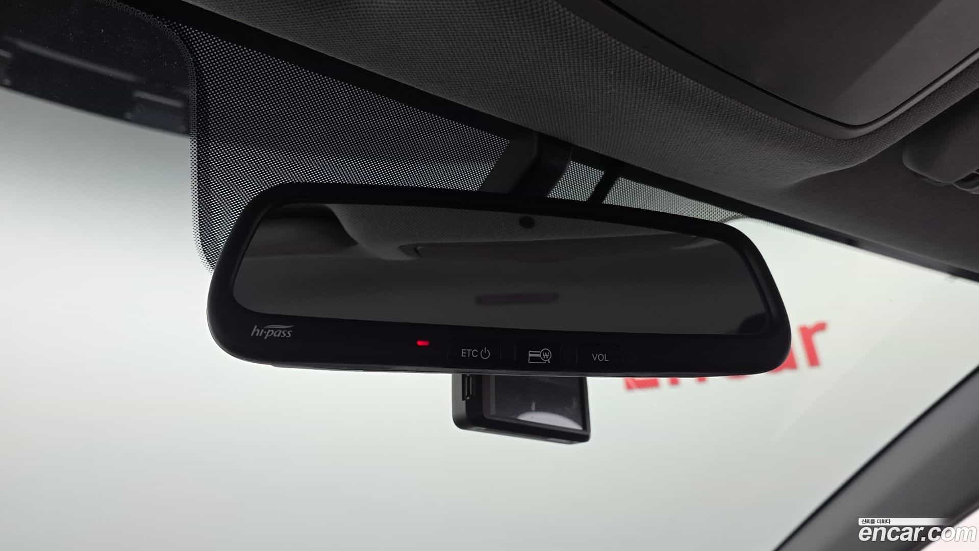 AVANTE Hyundai 2018.3-OPTION-023