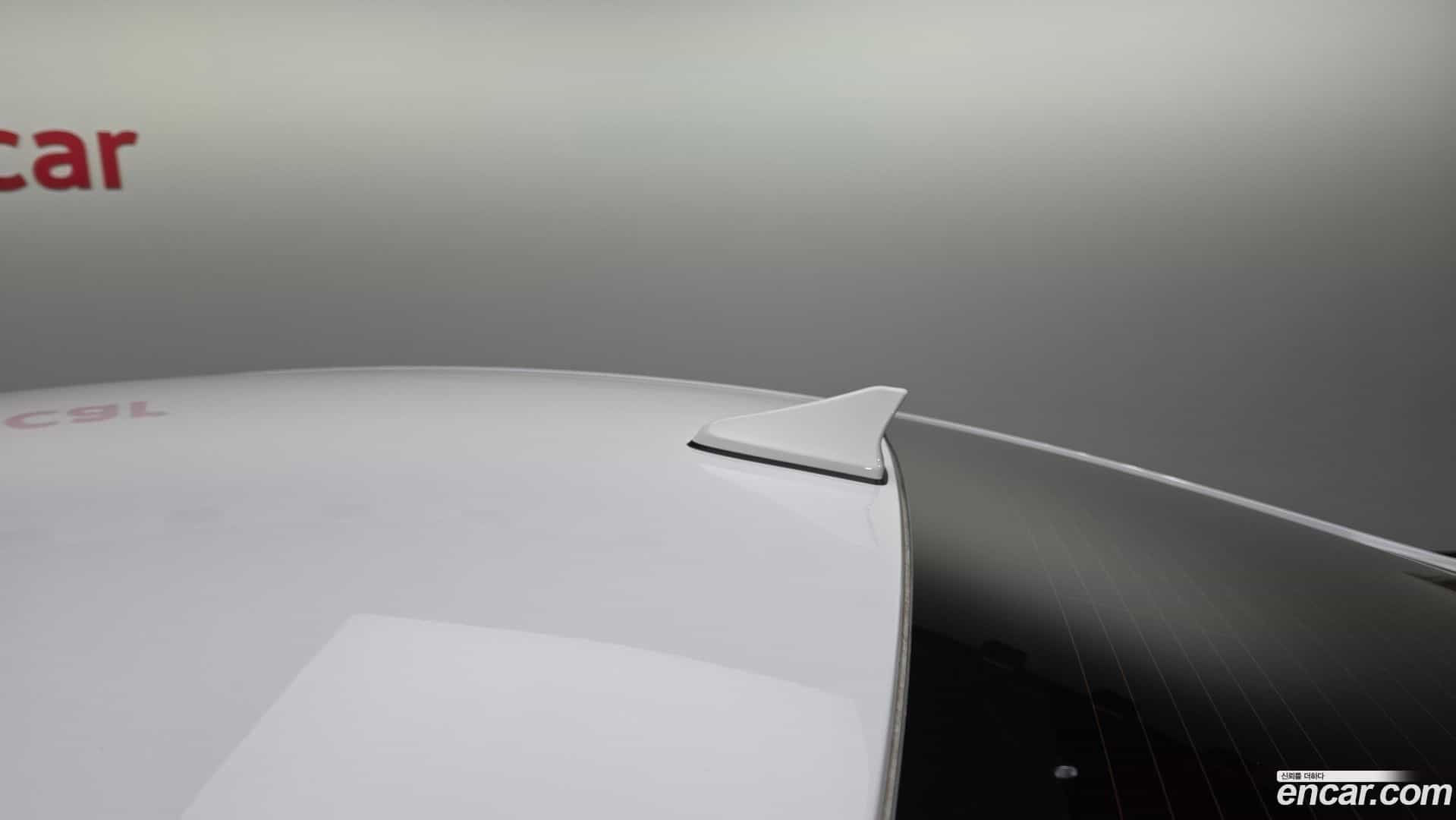 AVANTE Hyundai 2018.3-OPTION-042