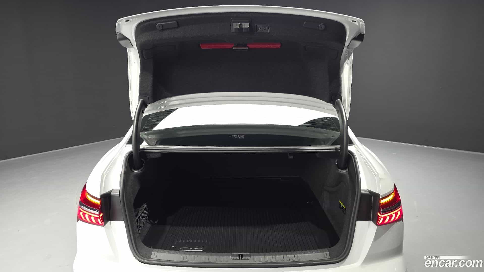 A6 Audi 2021.3-OPTION-024
