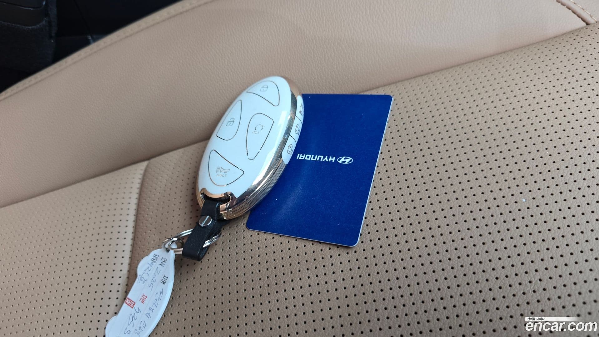 Main__Slider__Photo:Santafe Hyundai 2025.5-28