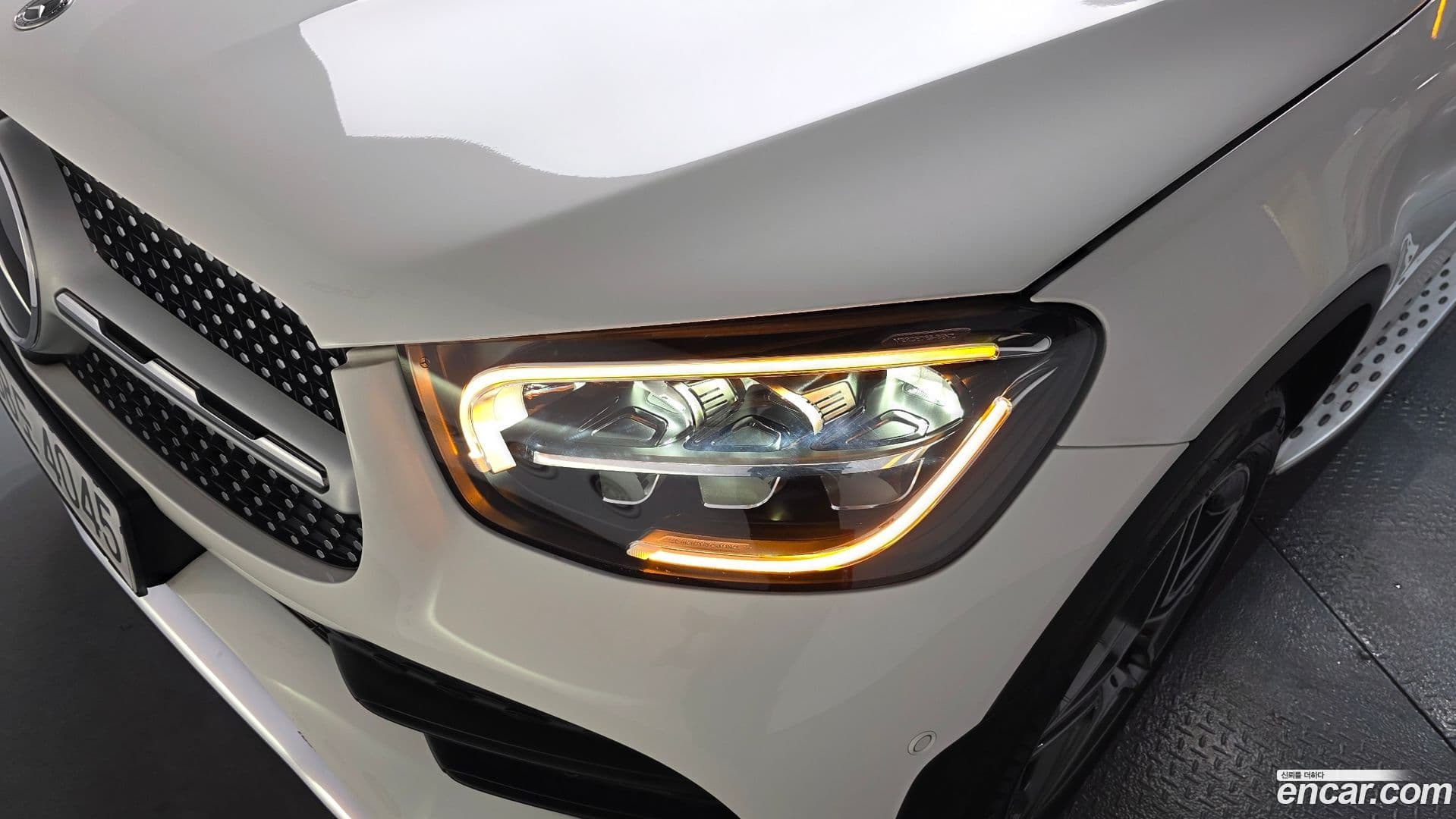Main__Slider__Photo:GLC-Class Mercedes-Benz 2022.5-22
