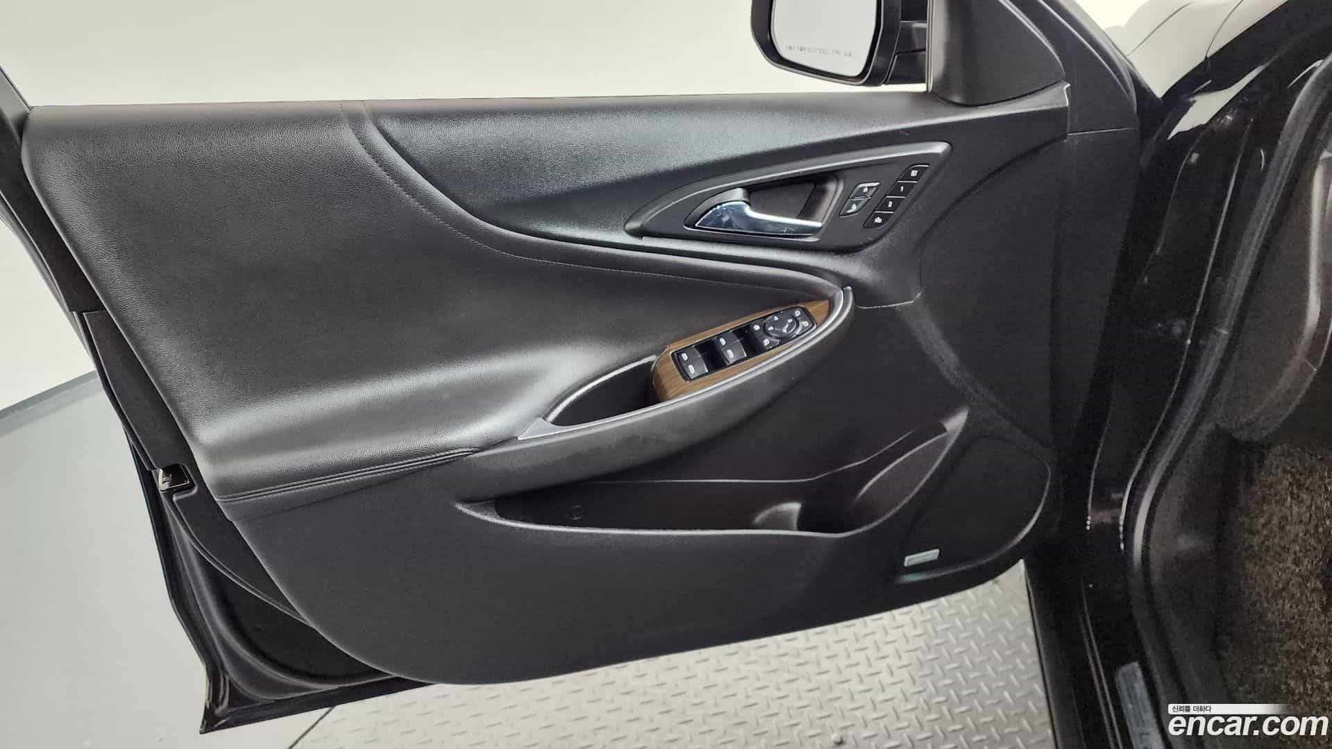 Malibu Chevrolet 2020.8-INNER-034