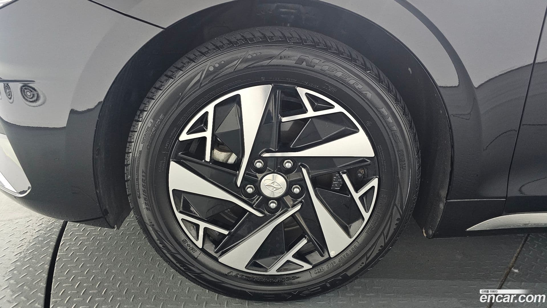 Main__Slider__Photo:Grandeur Hyundai 2022.7-4