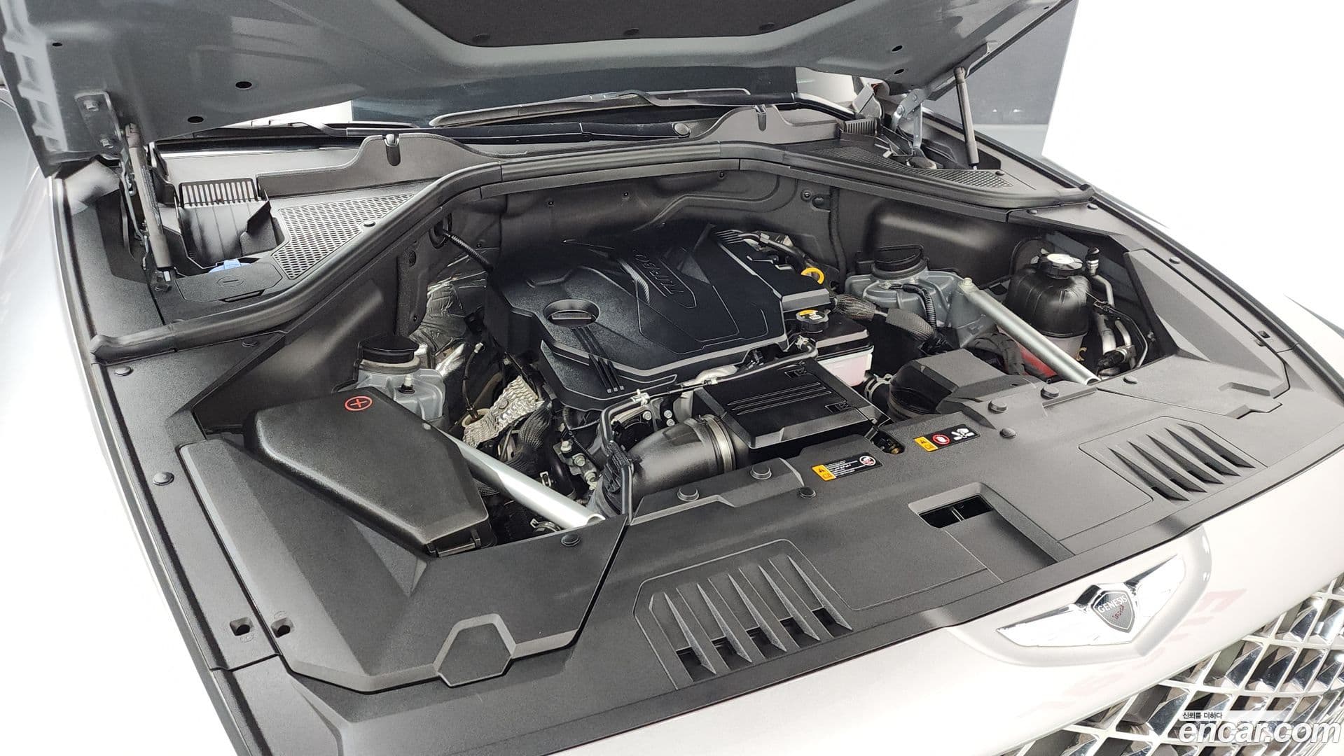 Main__Slider__Photo:GV80 Genesis 2023.6-5