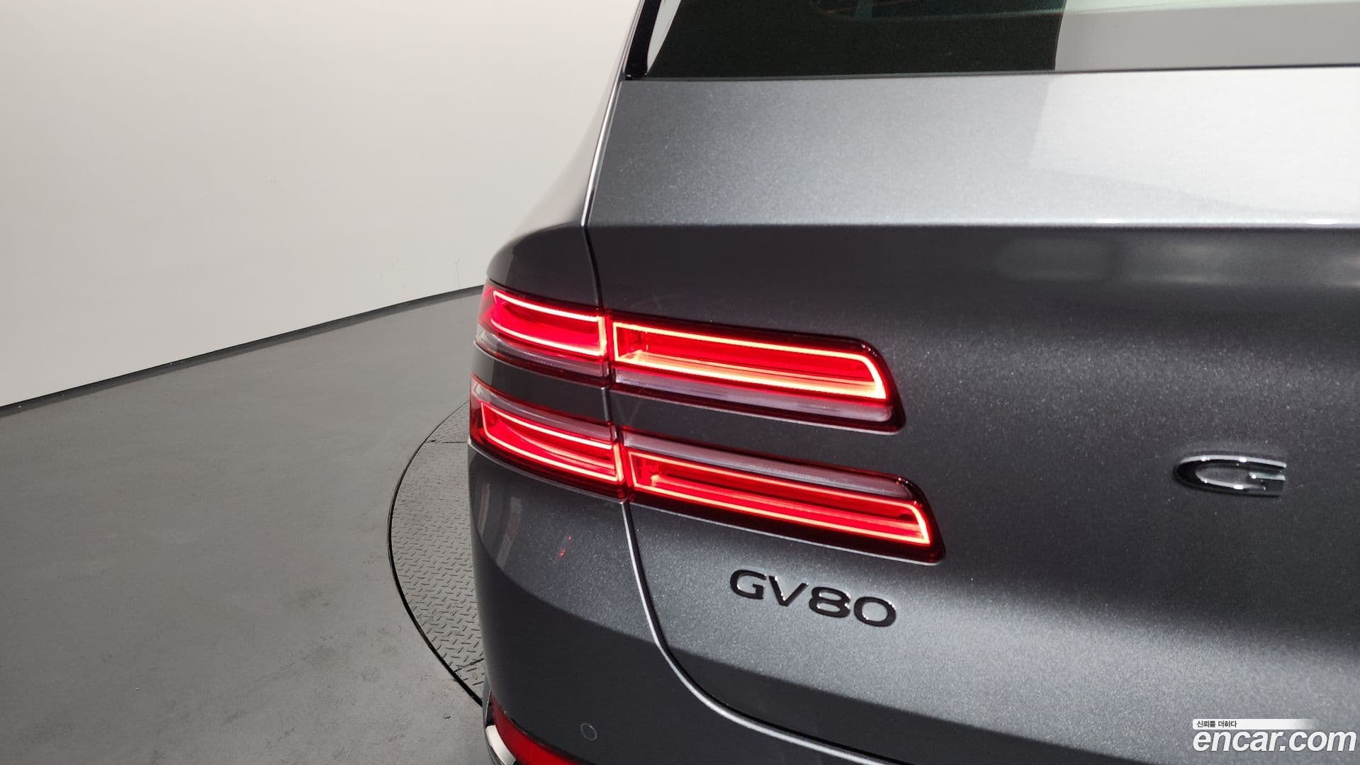 Main__Slider__Photo:GV80 Genesis 2023.6-22