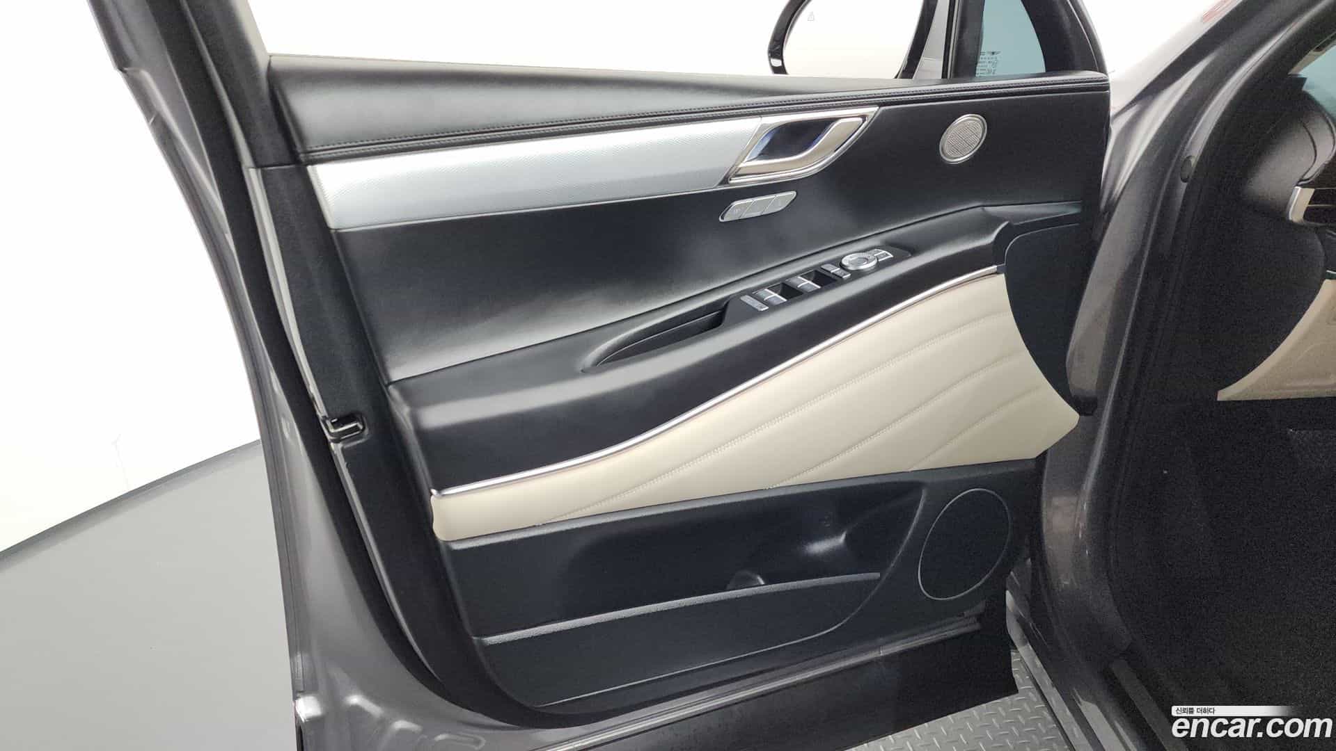 GV80 Genesis 2023.6-INNER-034