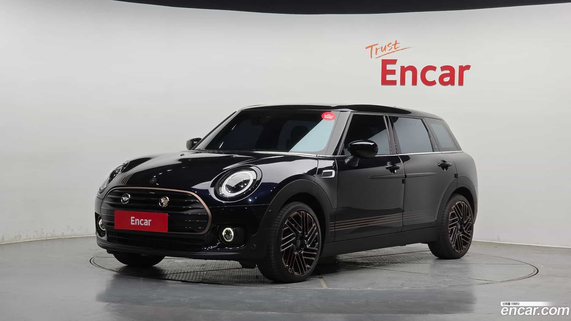 Clubman Mini 2024.5-OUTER-001