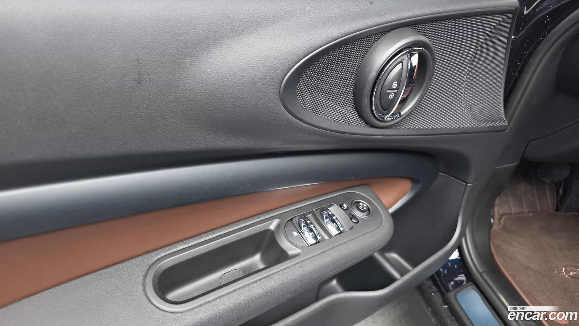 Clubman Mini 2024.5-INNER-034