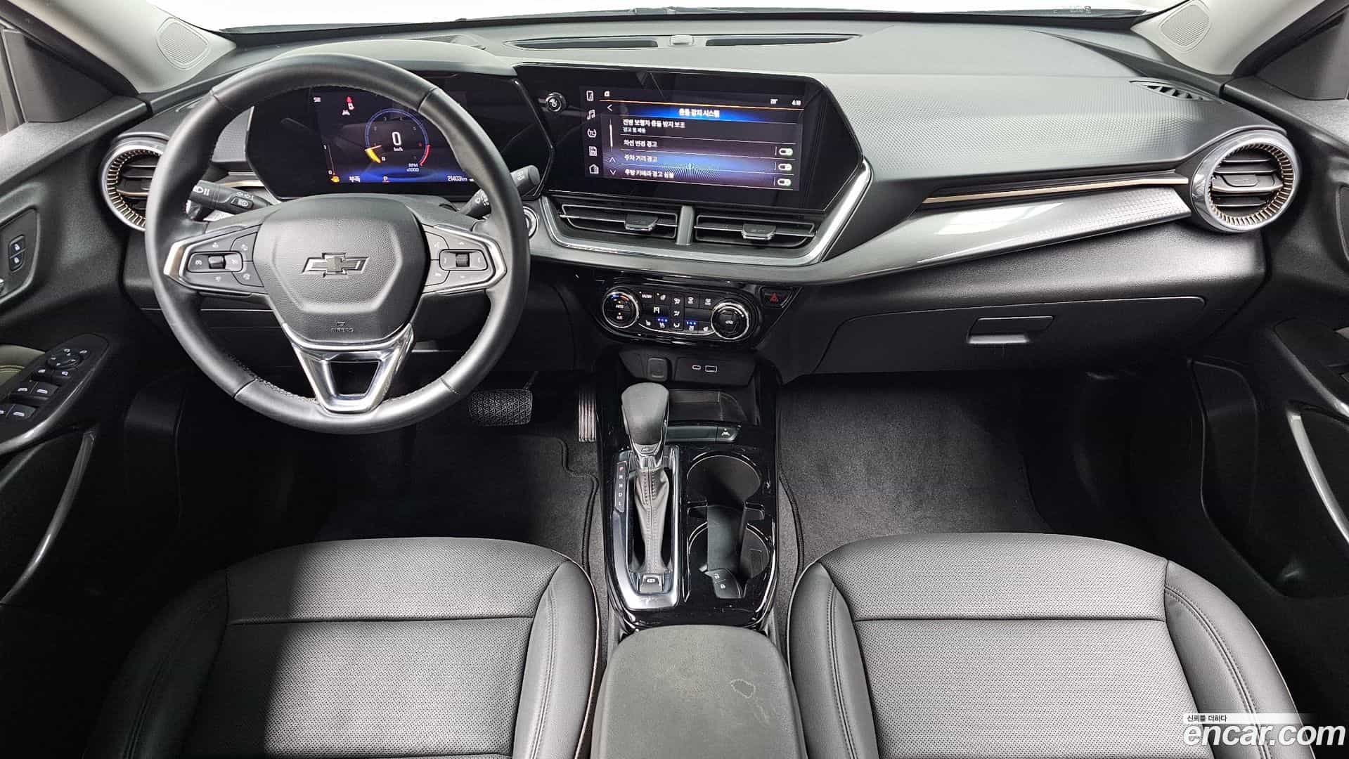 Trax Chevrolet 2023.5-INNER-007
