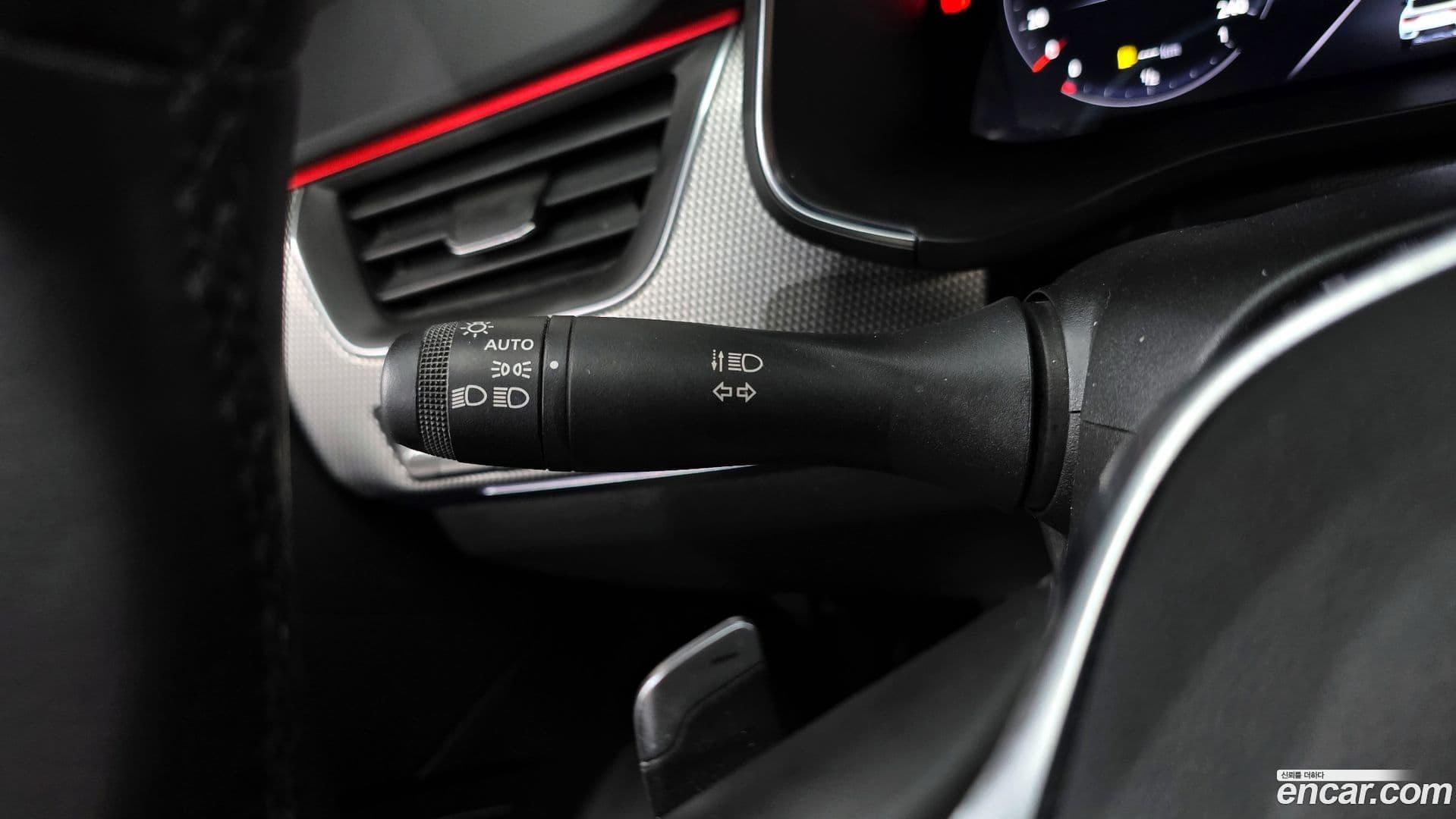 Main__Slider__Photo:XM3 Renault Korea 2022.2-33