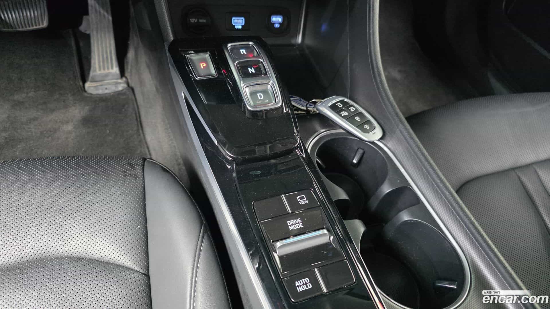 Sonata Hyundai 2022.1-INNER-009