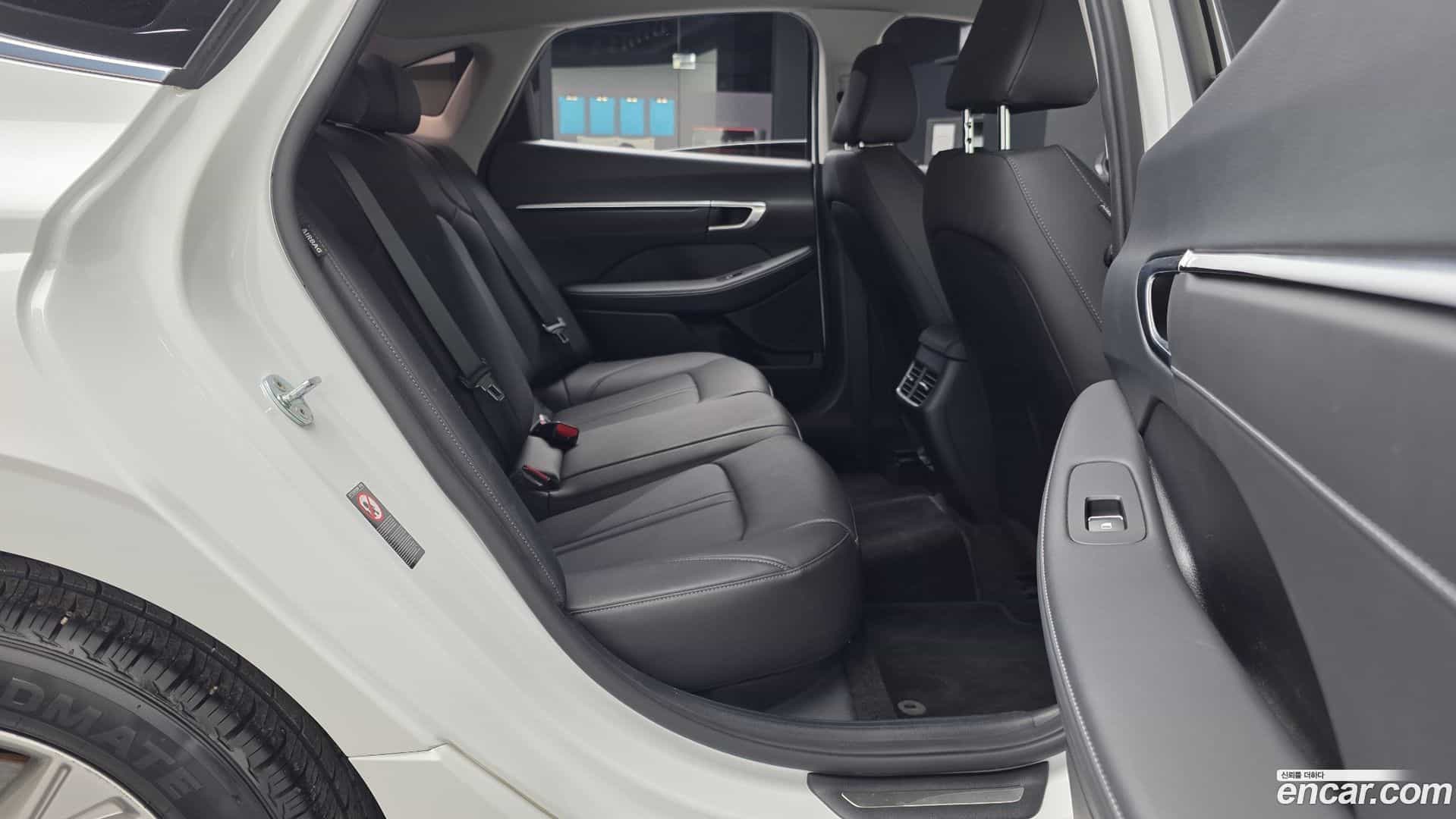 Sonata Hyundai 2022.1-OPTION-016