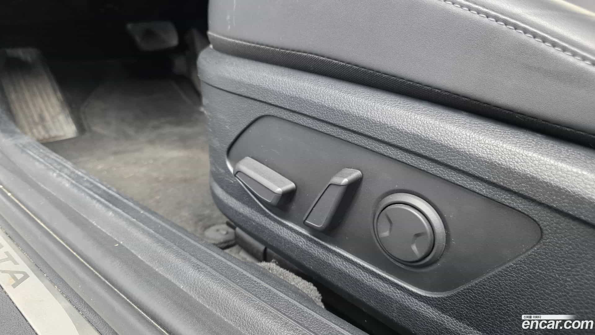 Sonata Hyundai 2022.1-OPTION-040