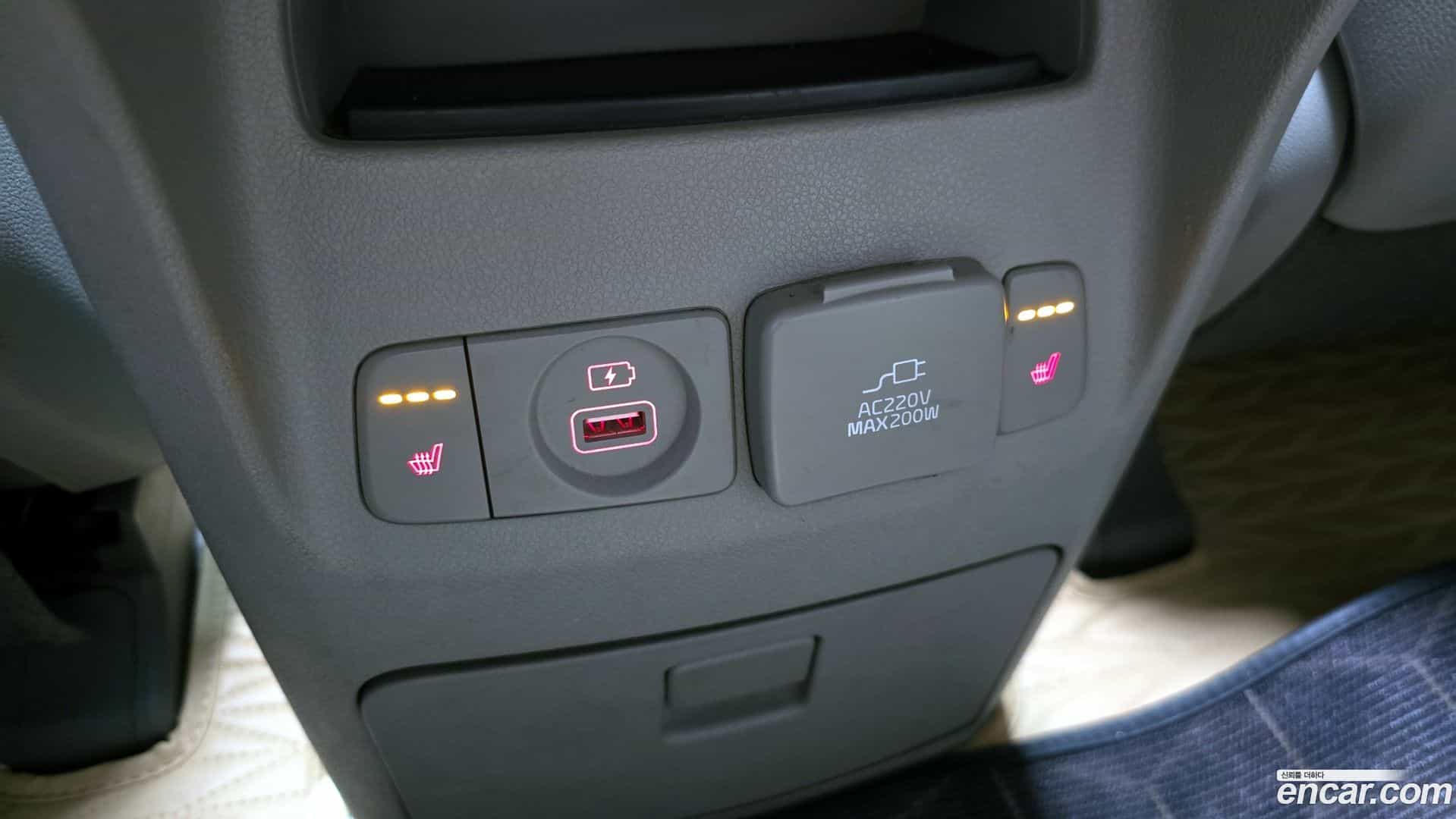Canival Kia 2018.8-OPTION-024
