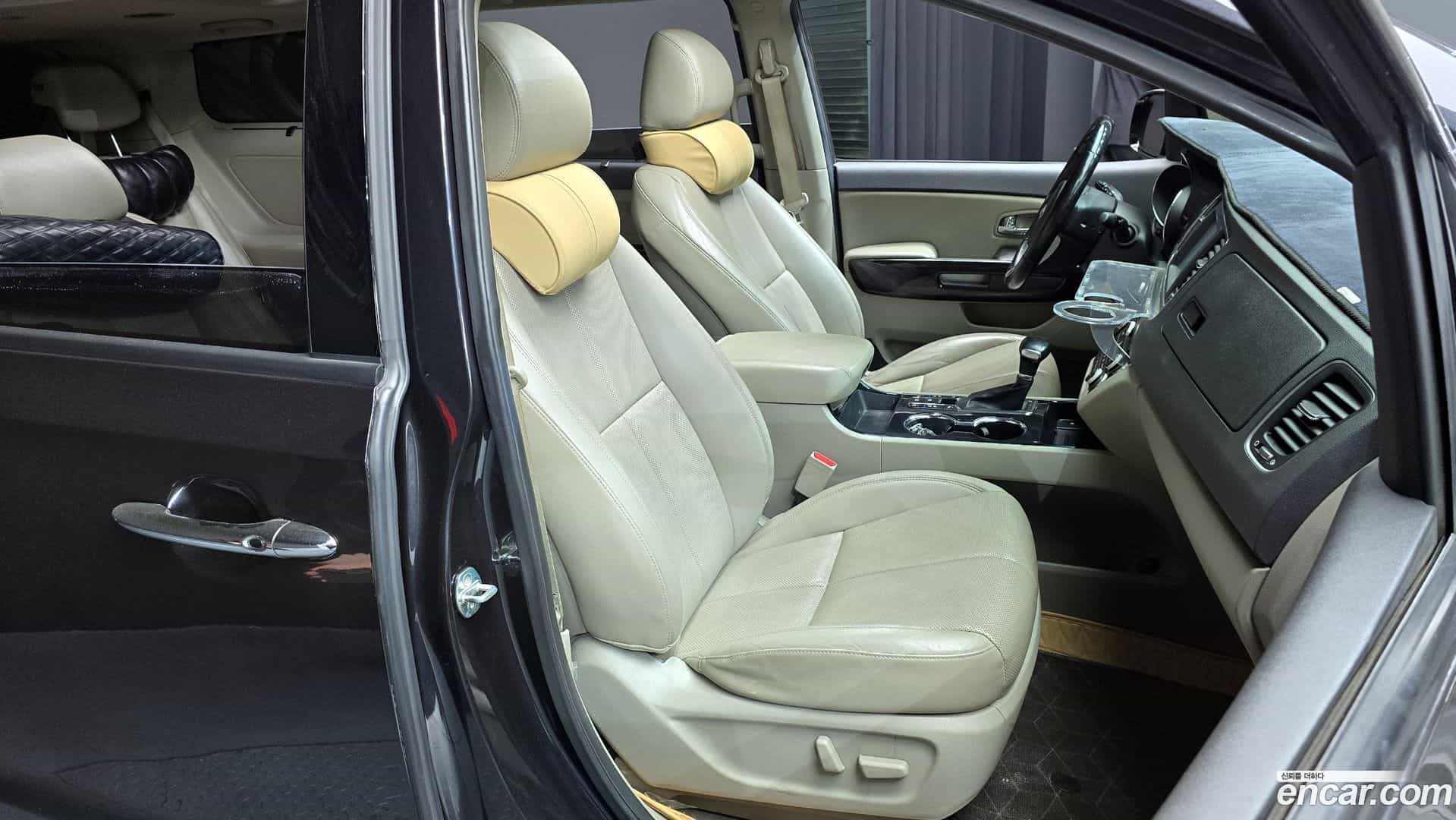 Canival Kia 2018.8-INNER-036