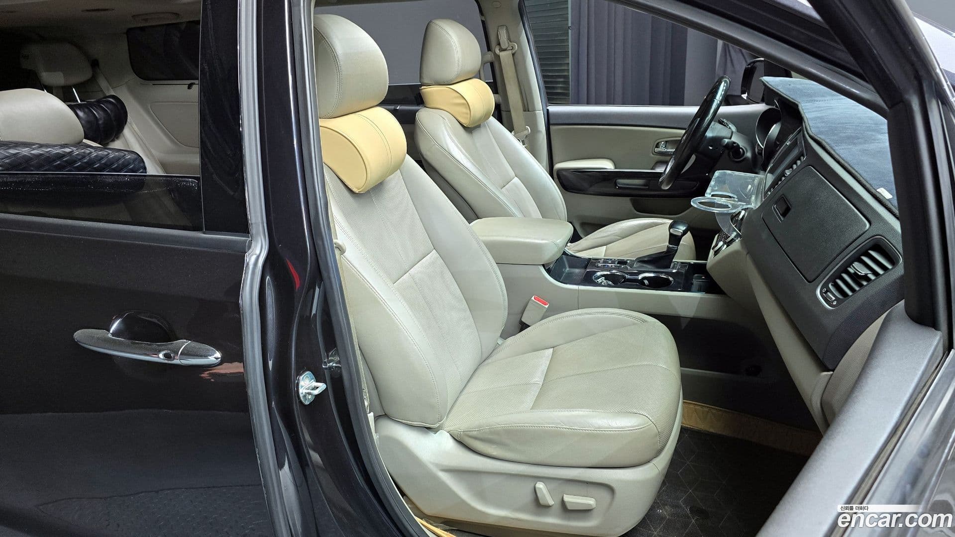 Main__Slider__Photo:Canival Kia 2018.8-25