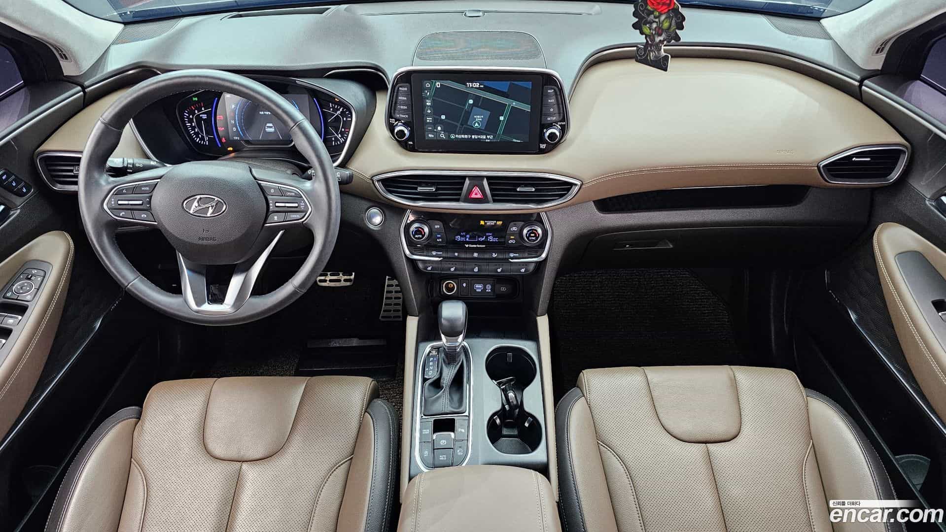 Santafe Hyundai 2019.1-INNER-007