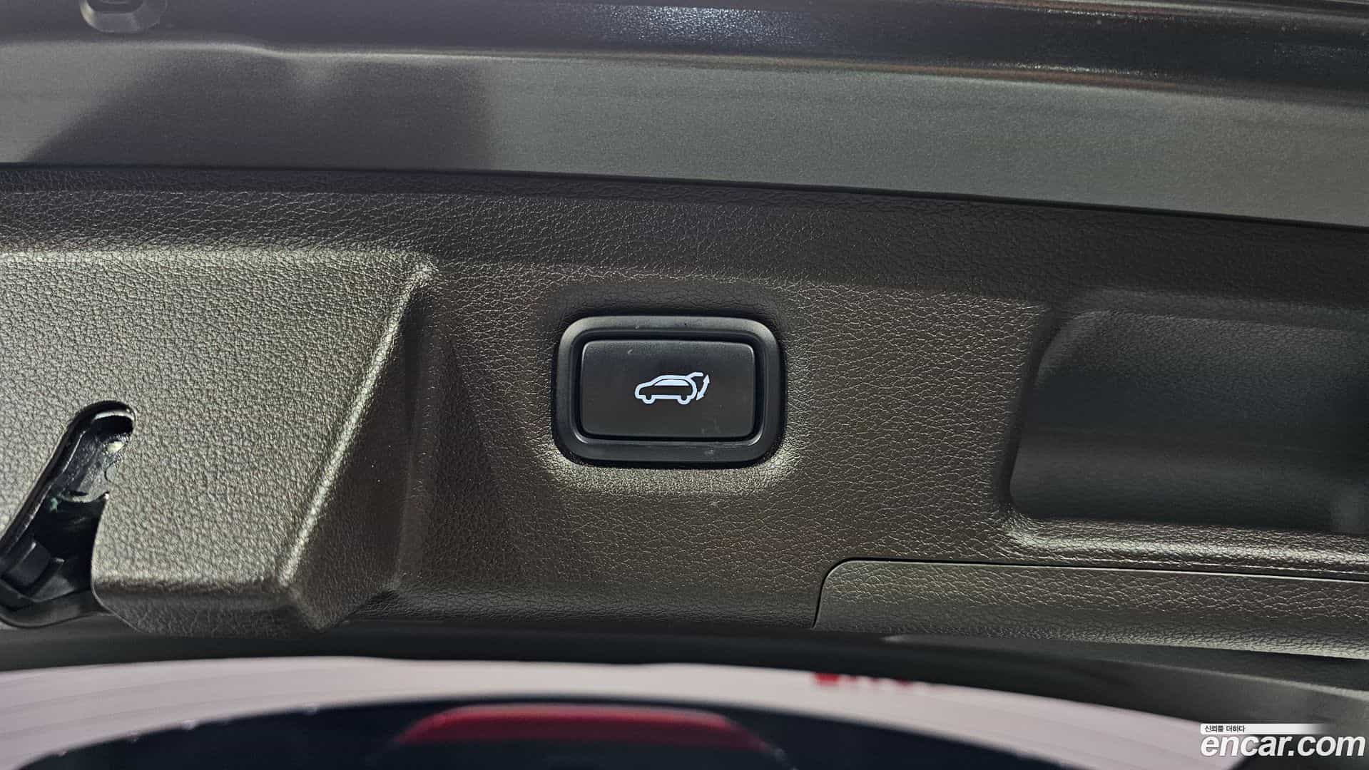 Santafe Hyundai 2019.1-OPTION-024