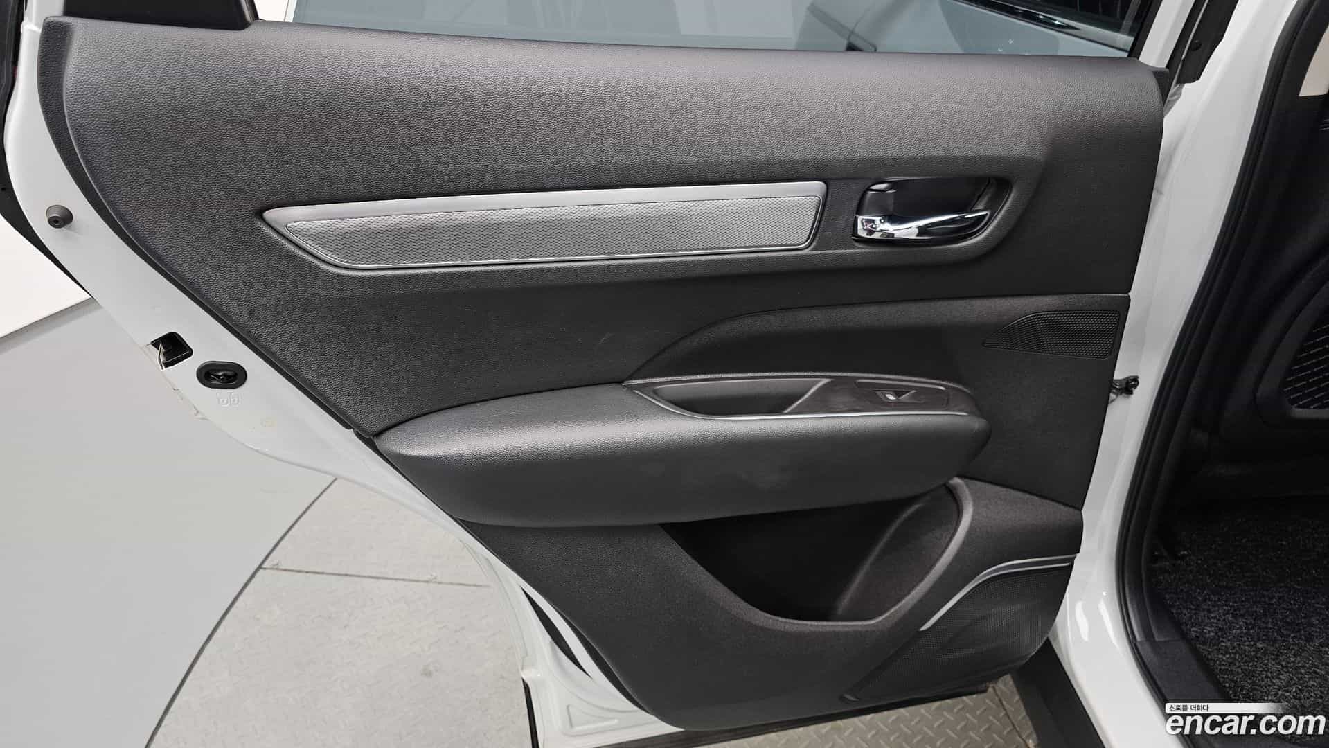 QM6 Renault Korea 2021.3-INNER-035