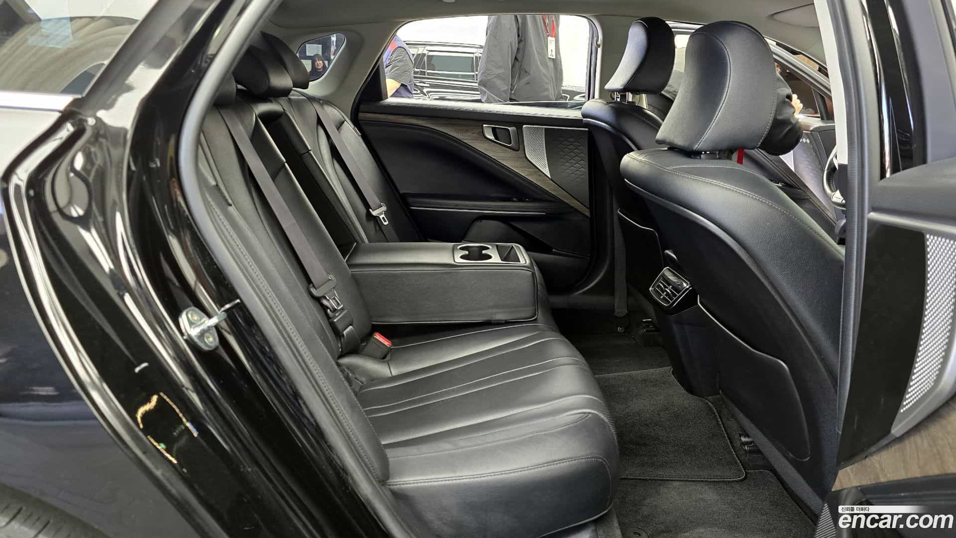 K8 Kia 2021.4-OPTION-016
