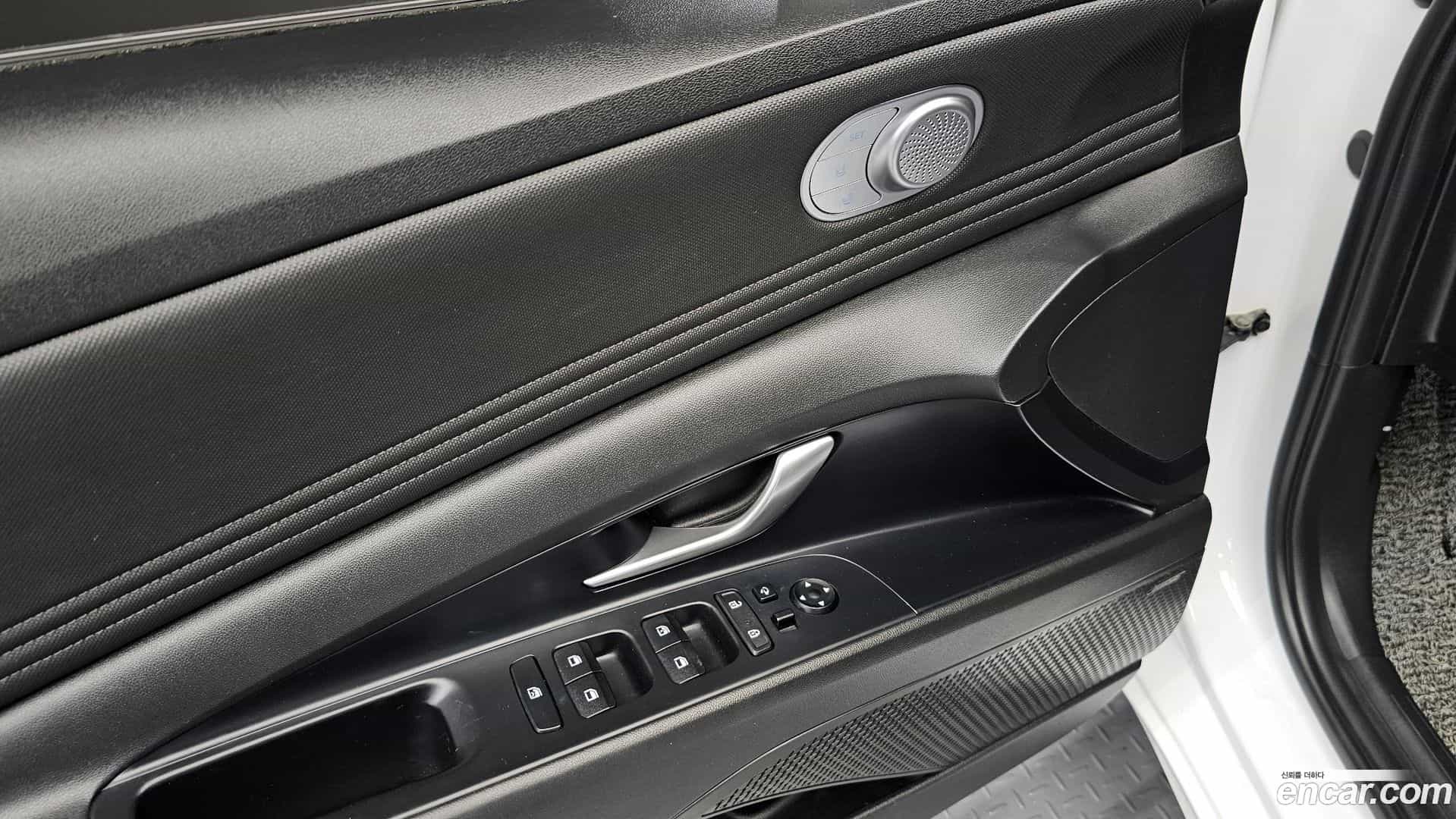 AVANTE Hyundai 2020.8-OPTION-021