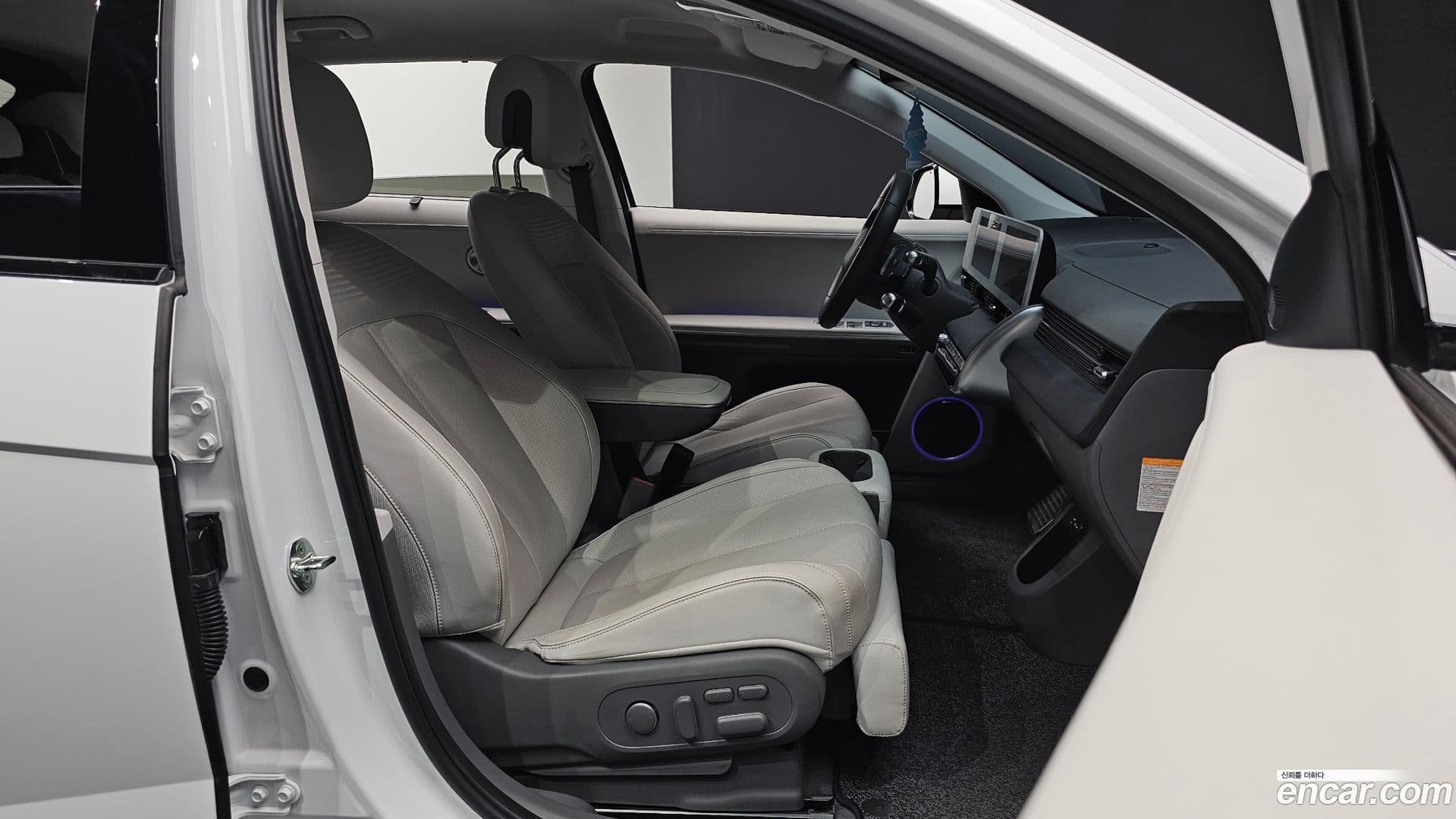 Main__Slider__Photo:Ioniq5 Hyundai 2022.3-9