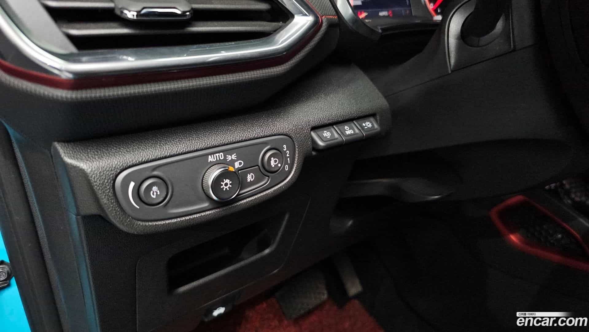 Trailblazer Chevrolet 2021.1-OPTION-040
