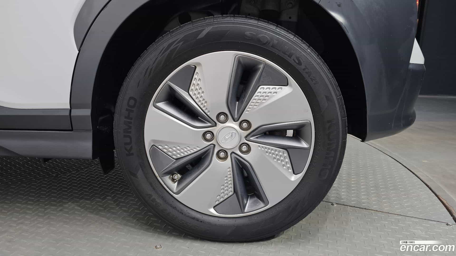 Kona Hyundai 2018.6-OUTER-005