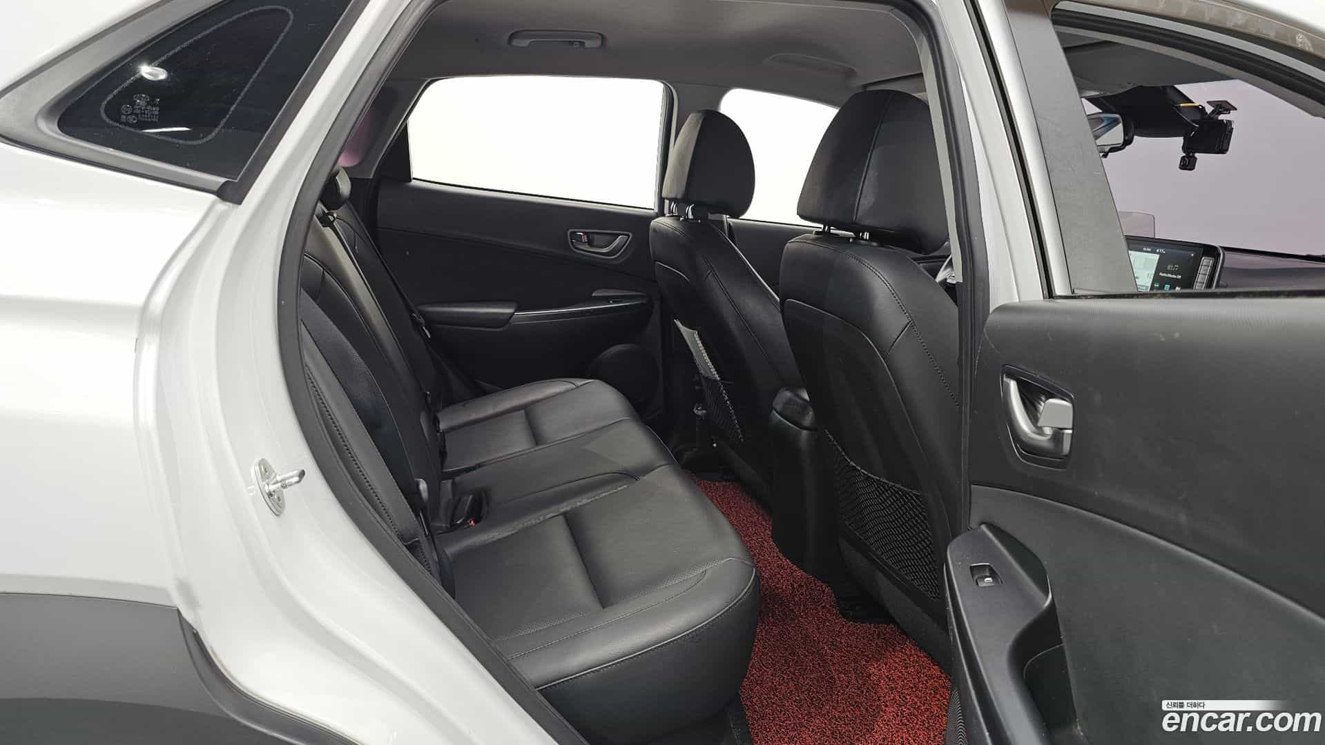 Kona Hyundai 2018.6-OPTION-016
