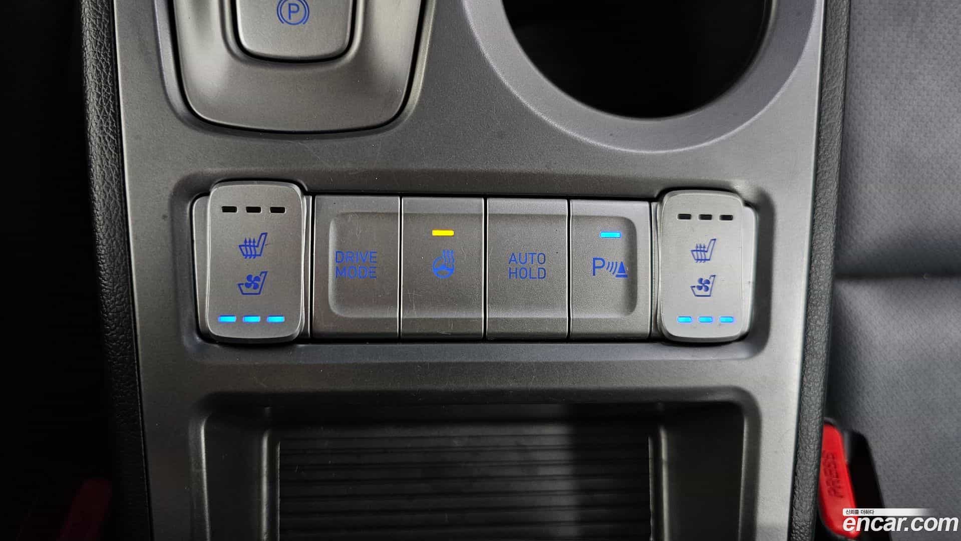 Kona Hyundai 2018.6-OPTION-040