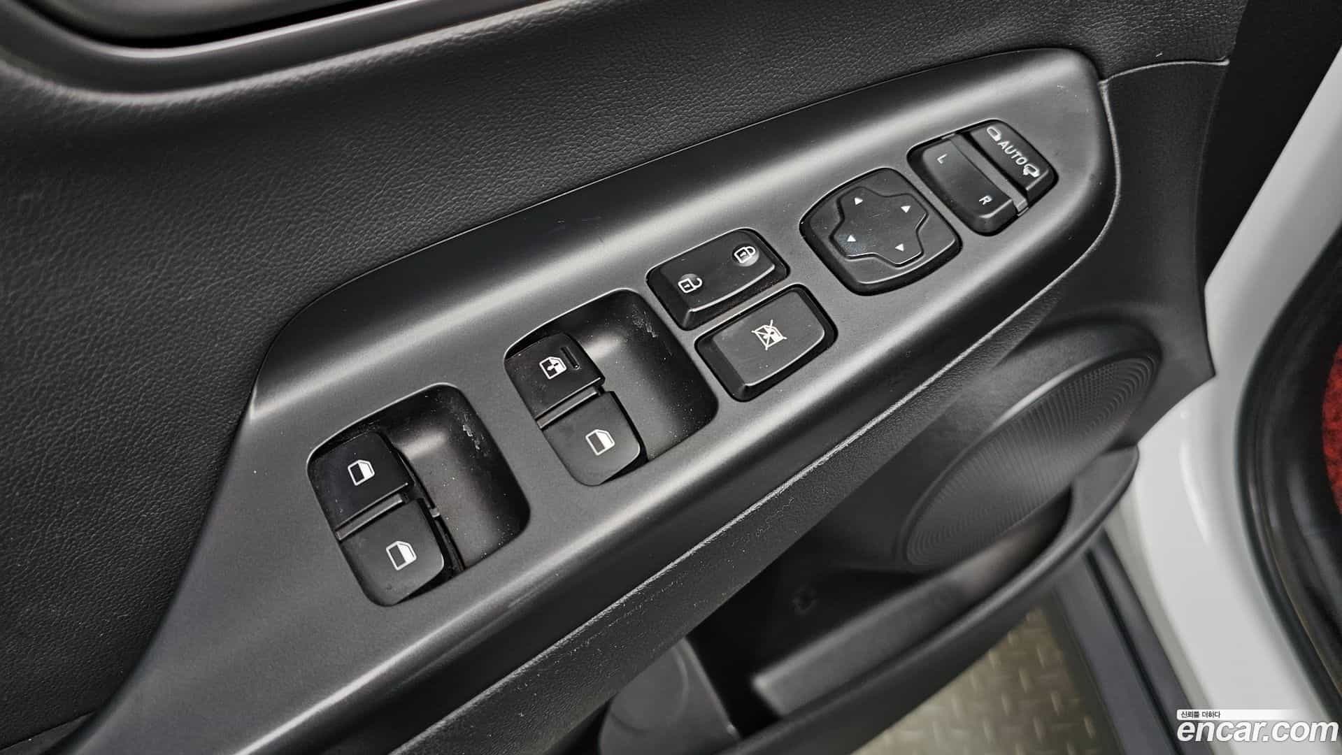 Kona Hyundai 2018.6-OPTION-046