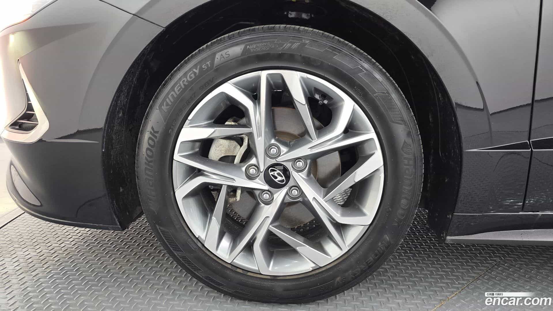 Sonata Hyundai 2023.1-OUTER-005