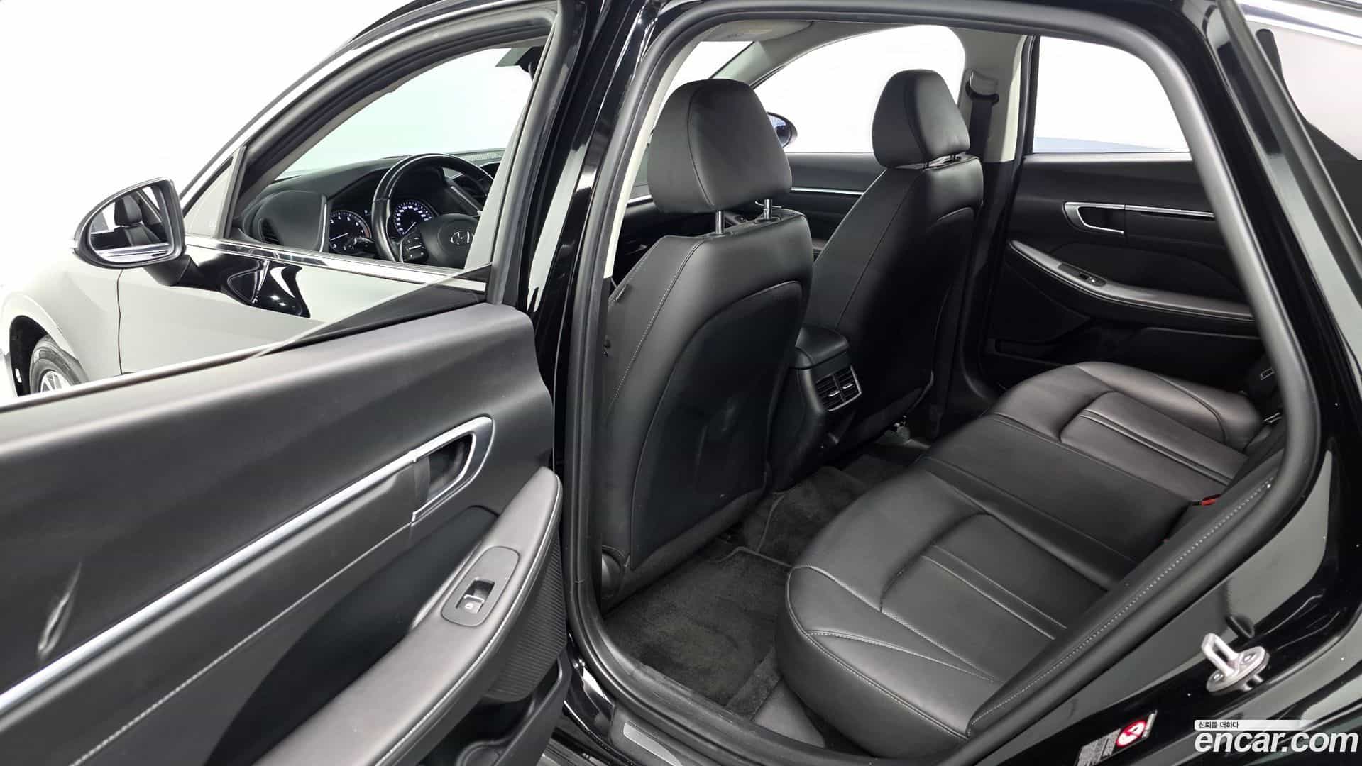Sonata Hyundai 2023.1-OPTION-015